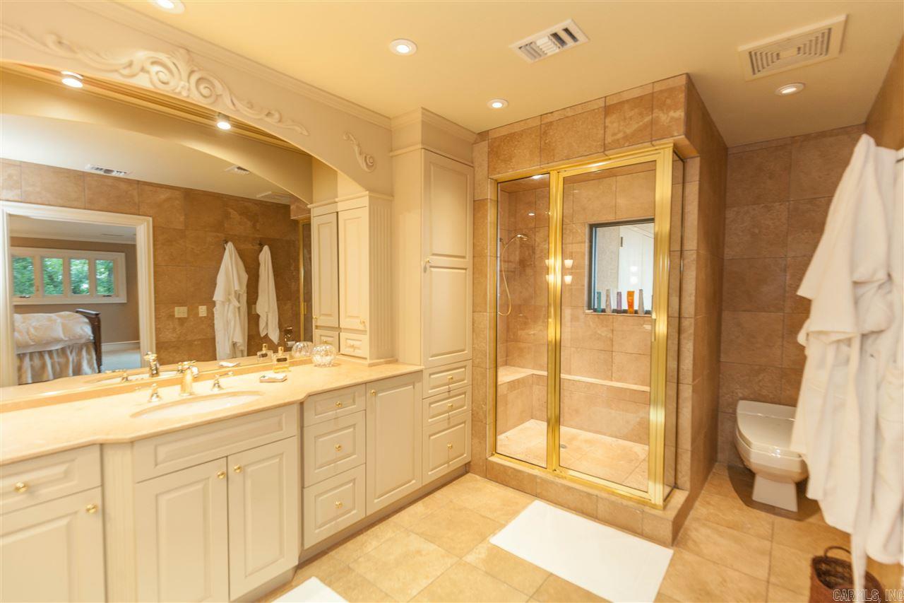 River Oaks - Residential