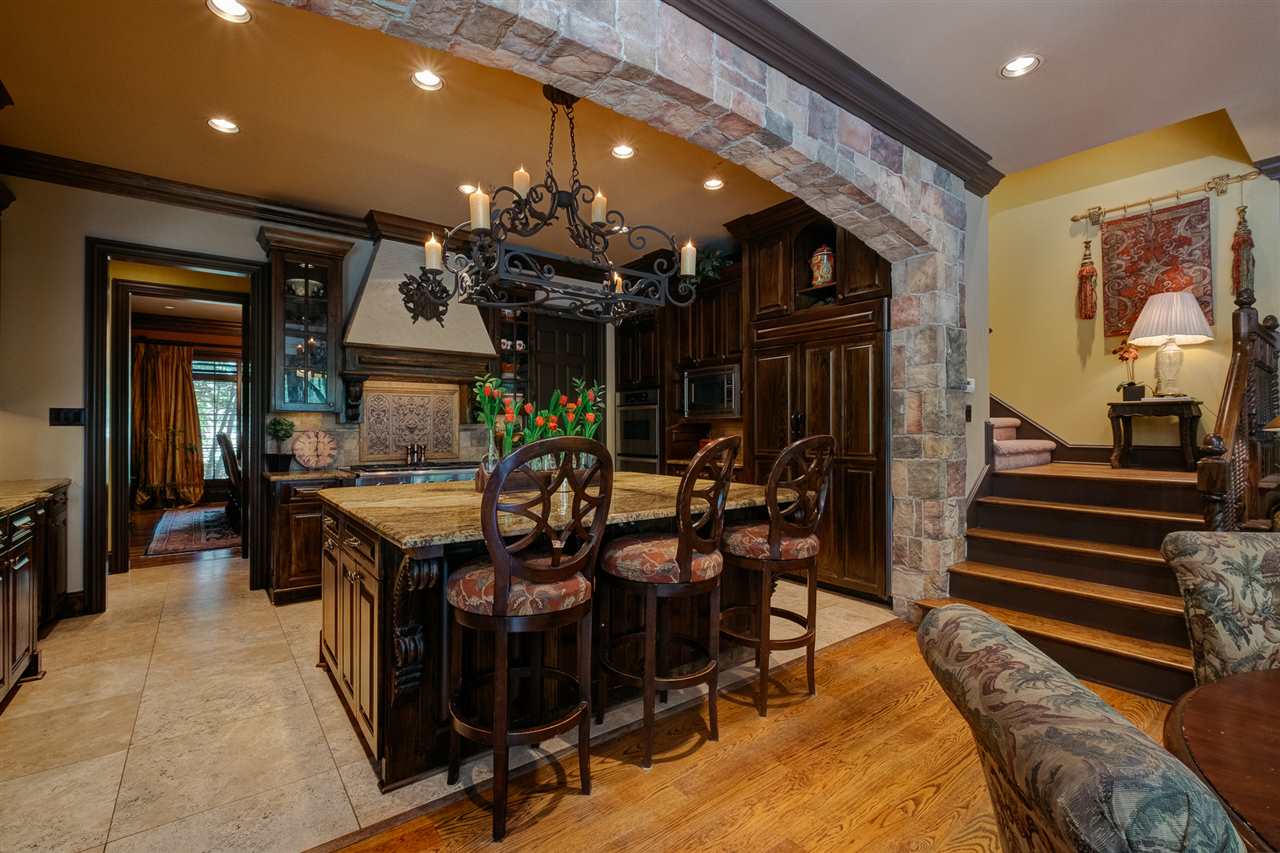 CHENAL VALLEY SOLOGNE CIRCLE - Residential