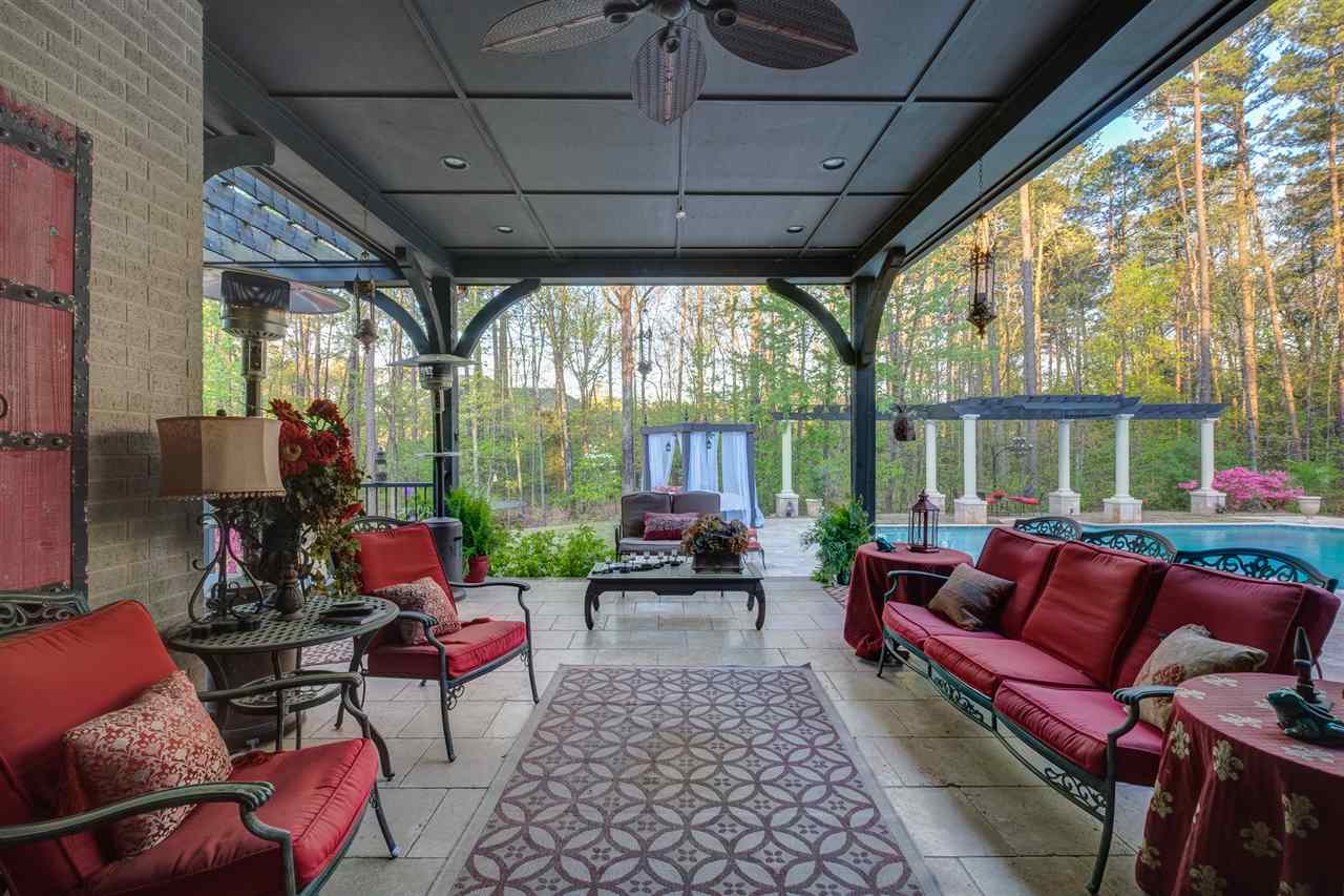 CHENAL VALLEY SOLOGNE CIRCLE - Residential