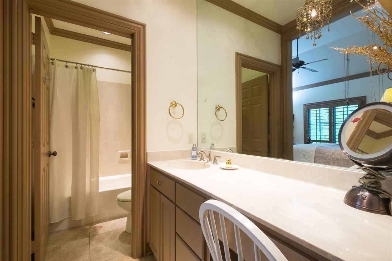CHENAL VALLEY SOLOGNE CIRCLE - Residential
