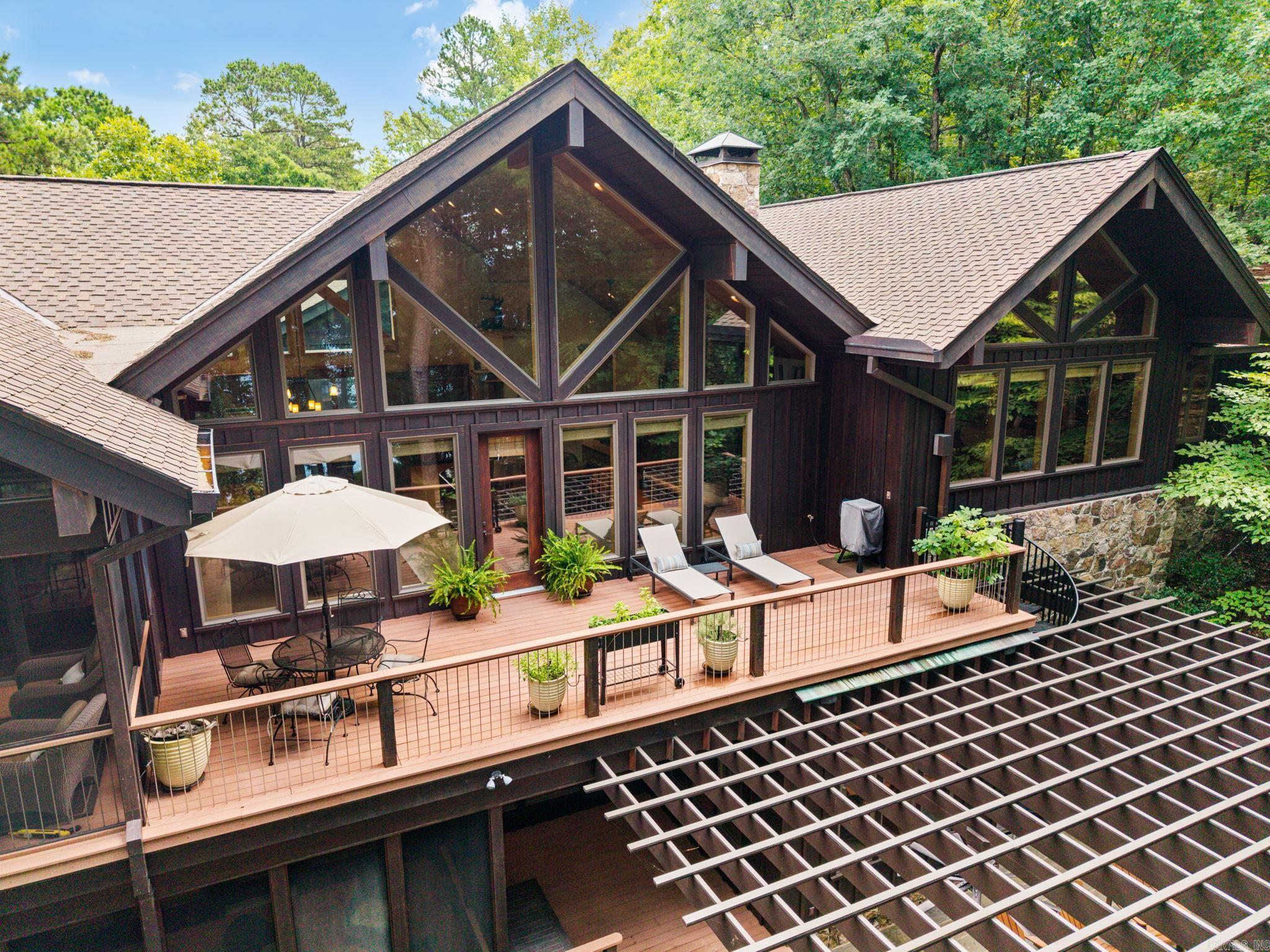 TANNENBAUM - LAKE - Residential