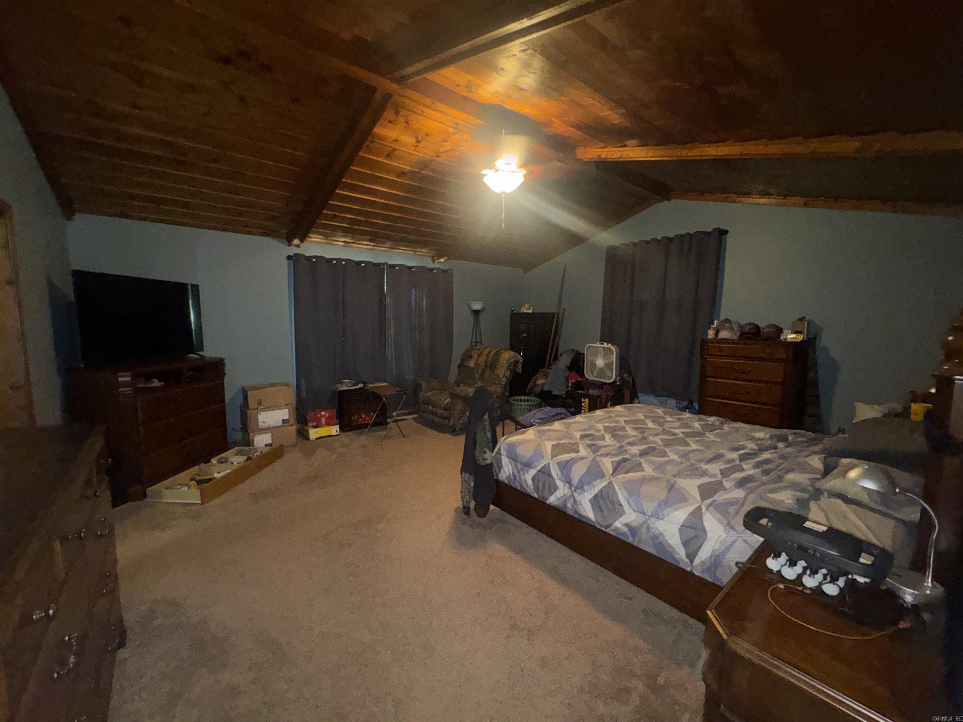 PIGGOTT - Residential