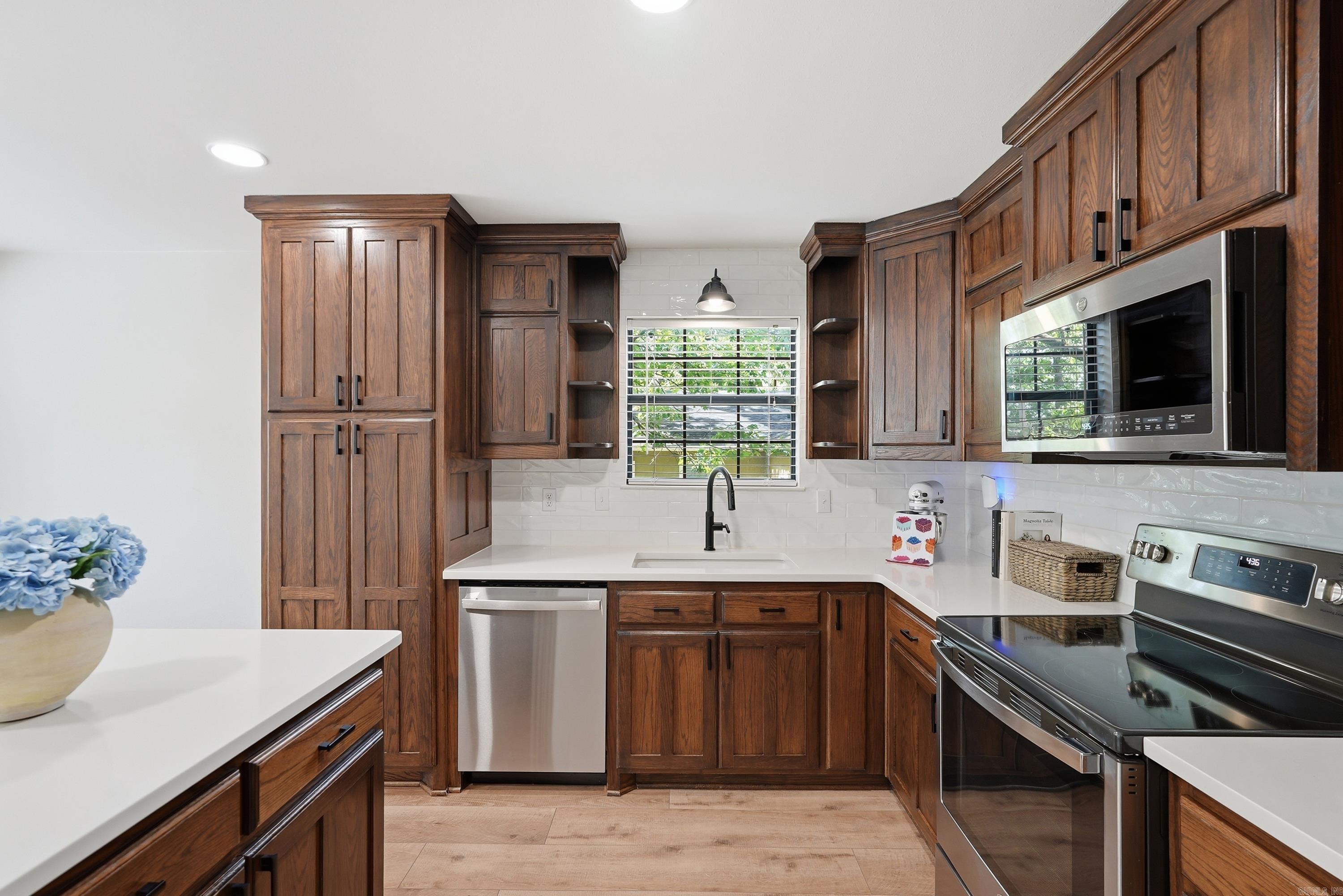SHADOW RIDGE ADDN - Residential