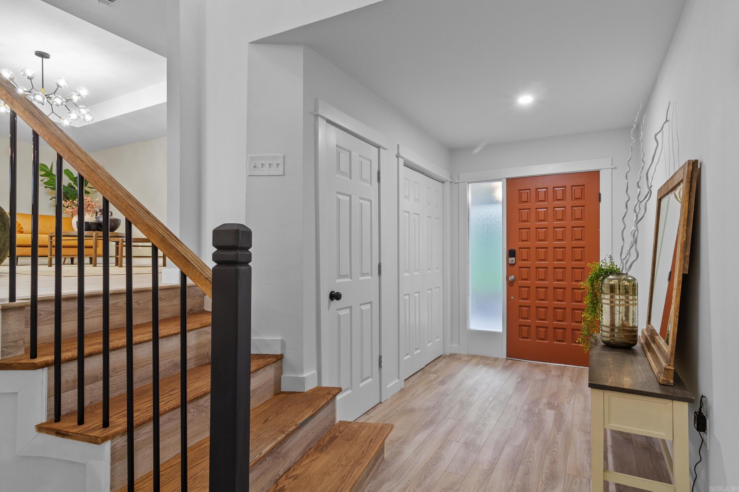 INDIAN HILLS - Residential