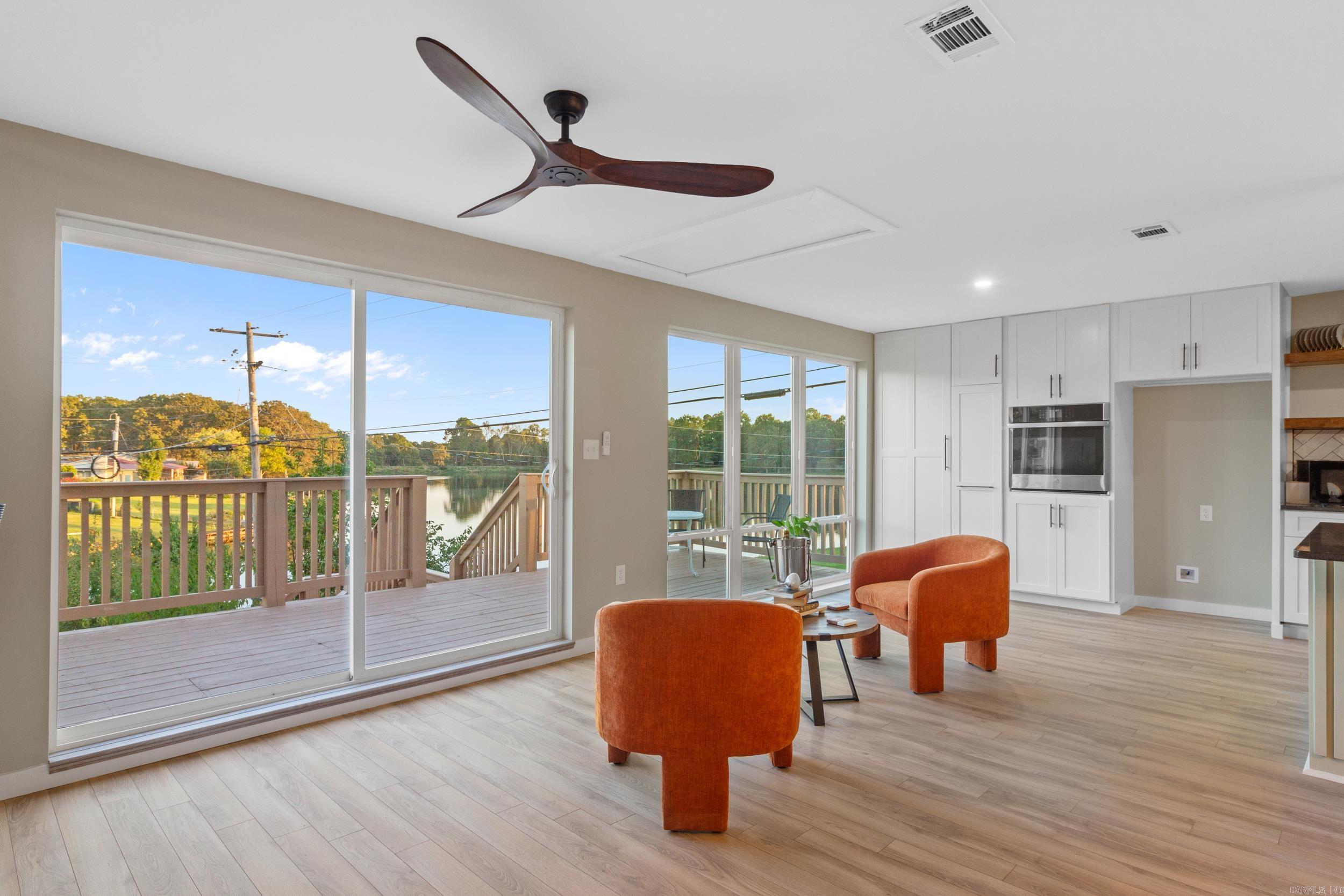 INDIAN HILLS - Residential