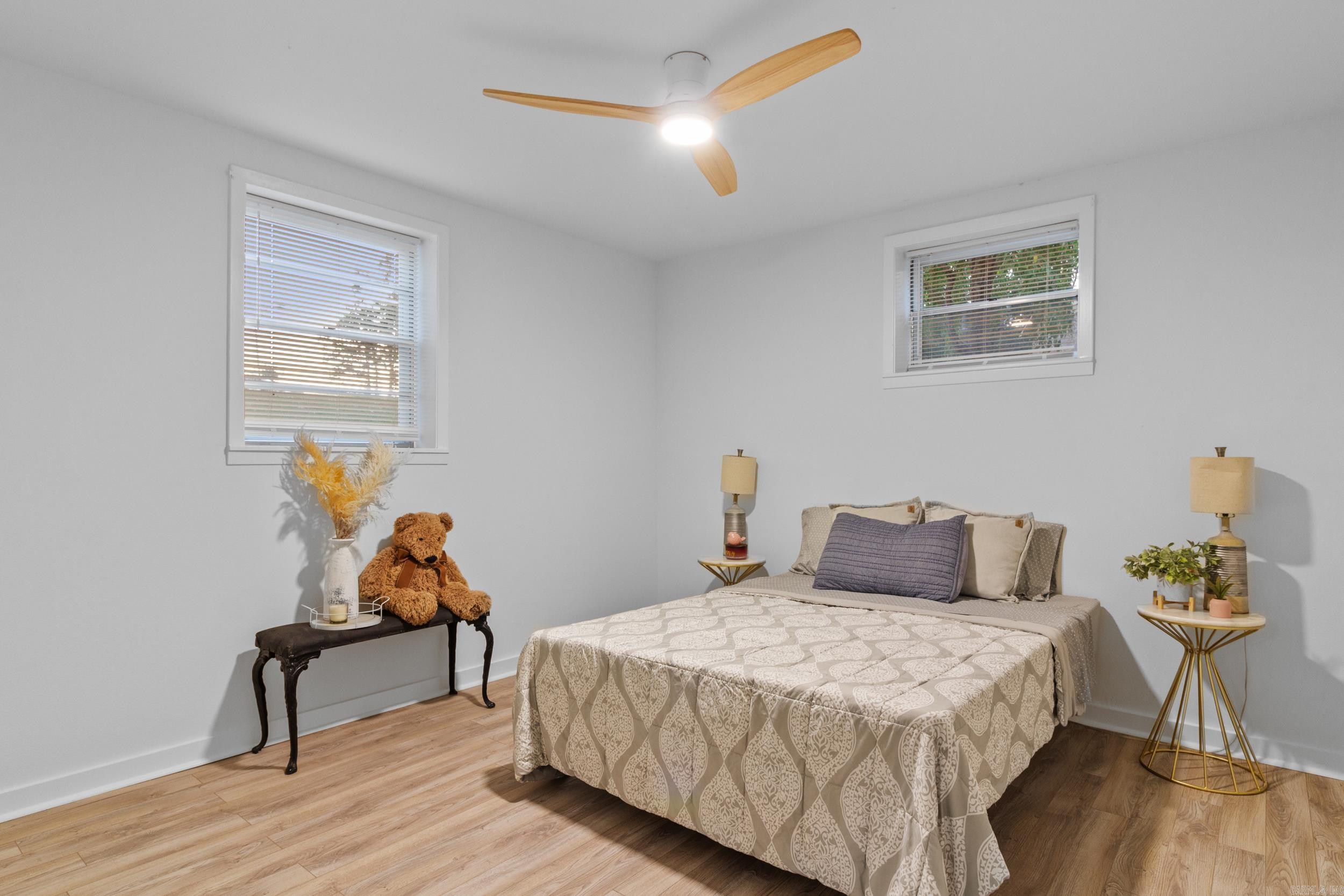 INDIAN HILLS - Residential