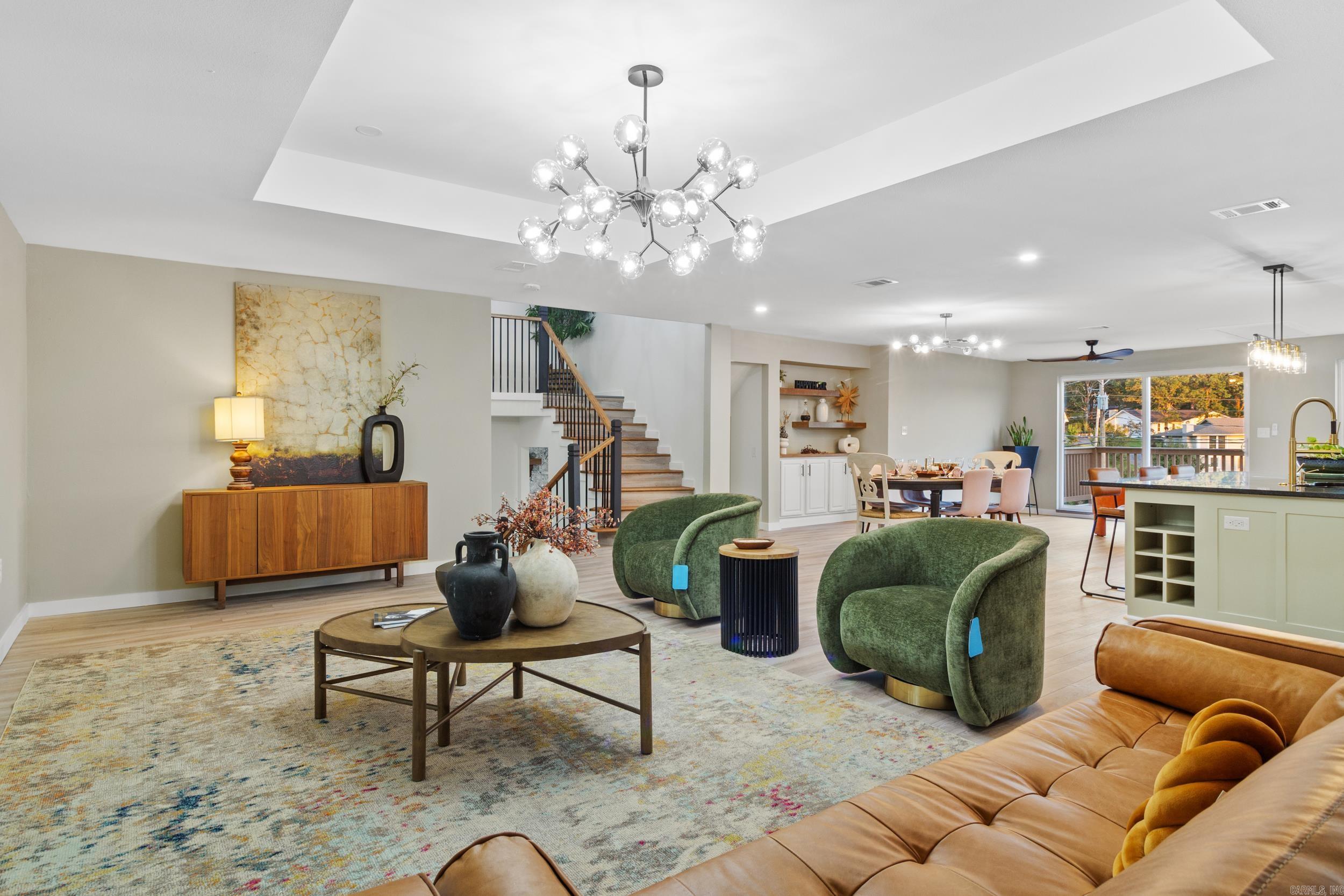 INDIAN HILLS - Residential