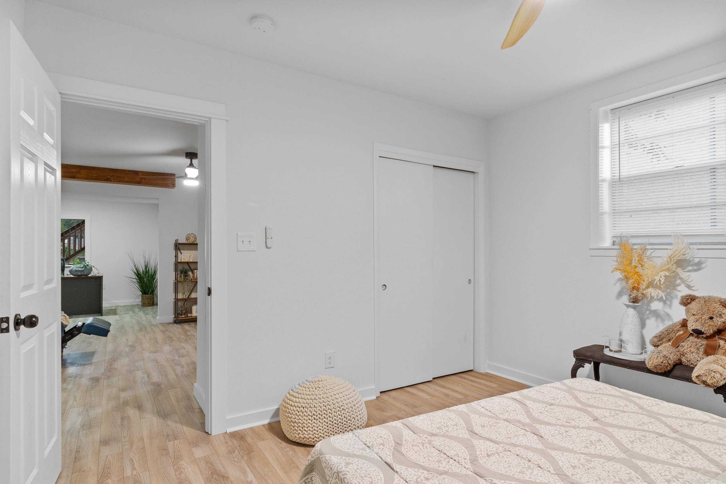 INDIAN HILLS - Residential