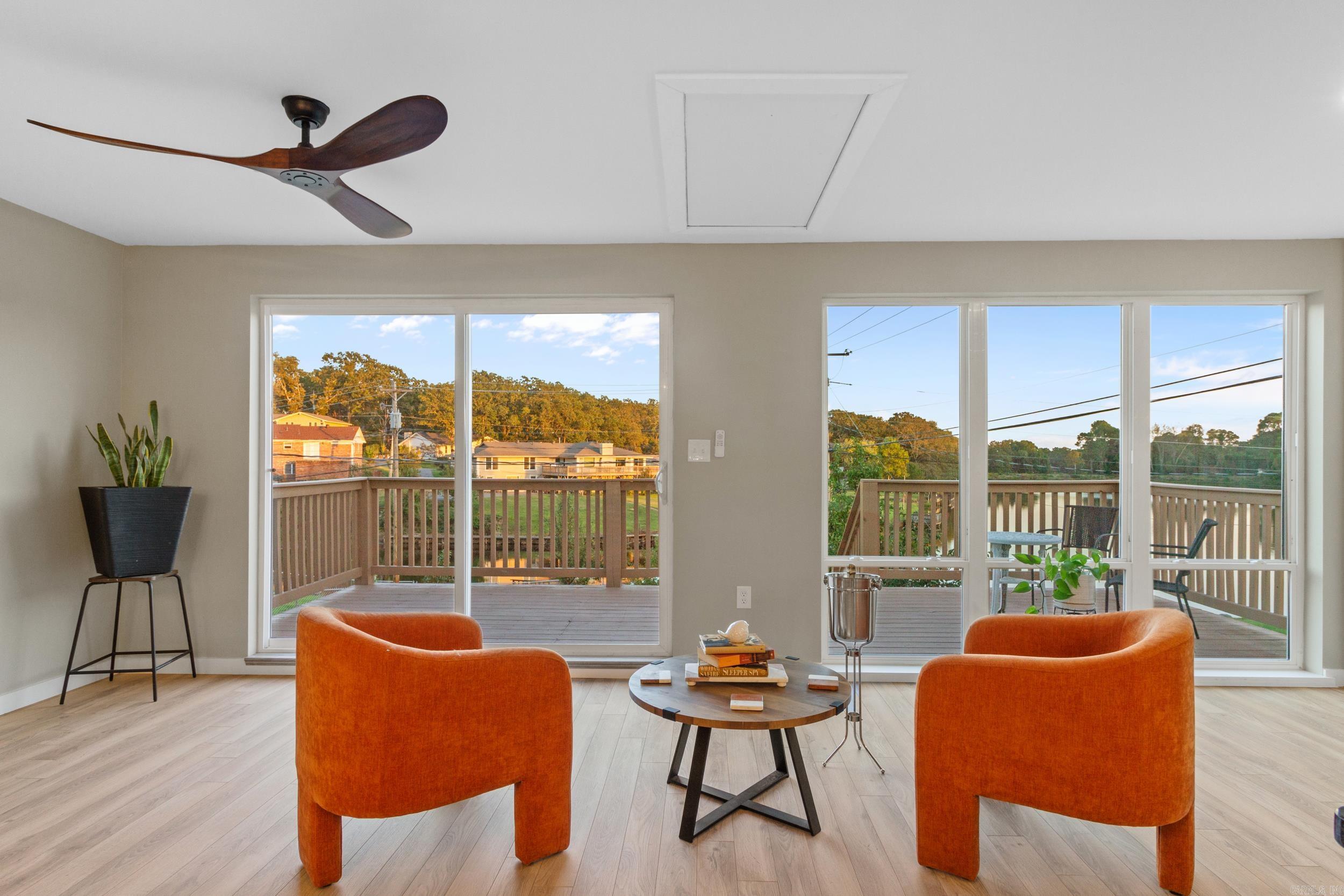 INDIAN HILLS - Residential