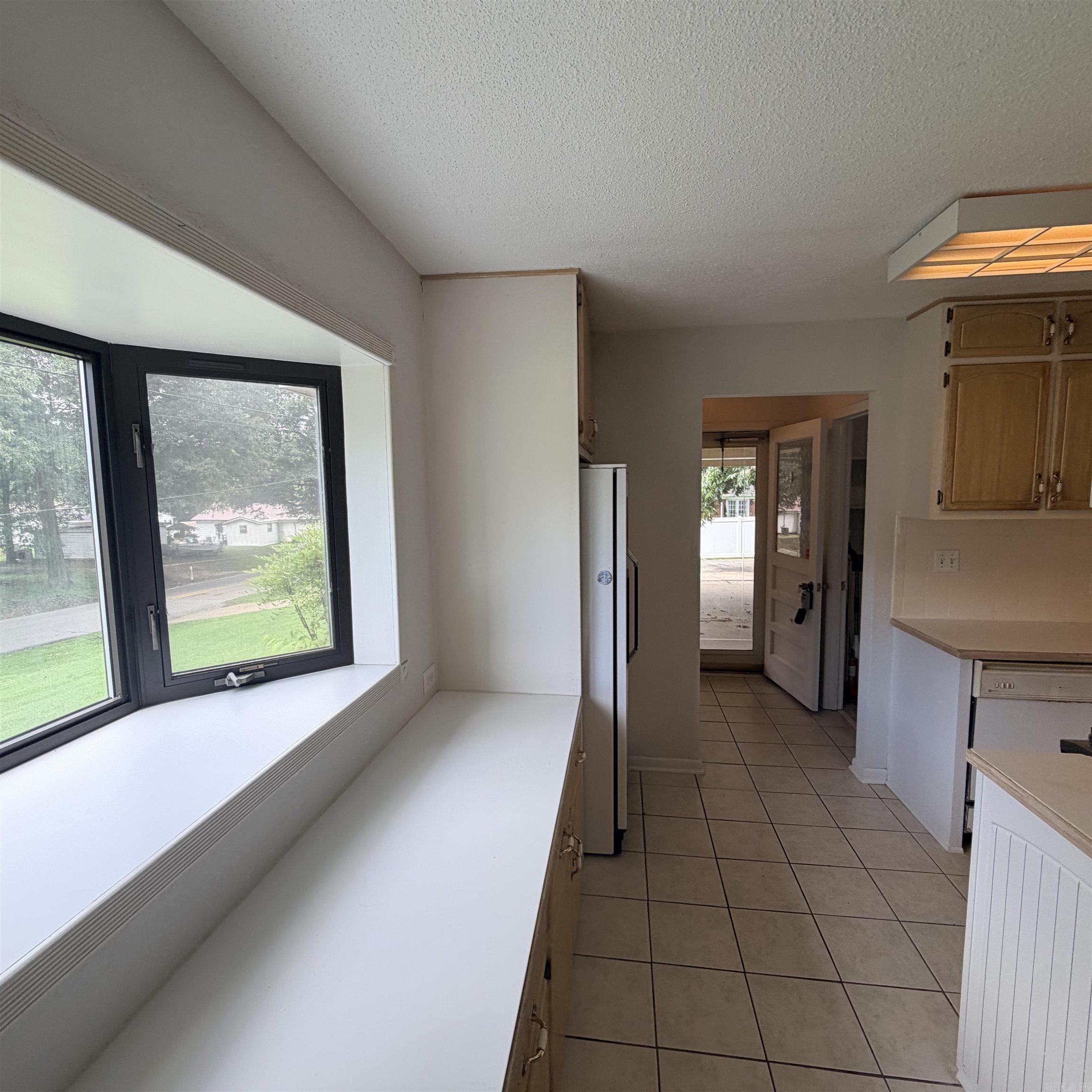 M&B PIGGOTT 2-20-8 - Residential