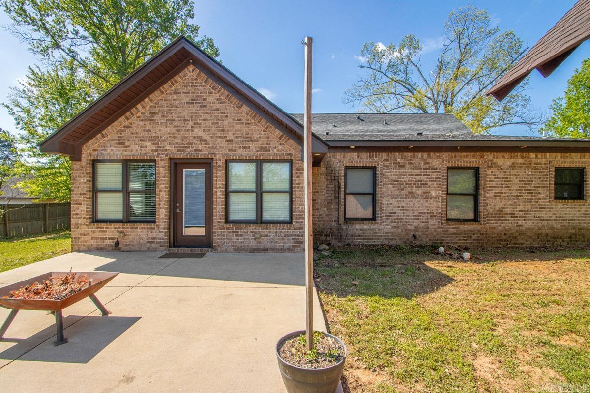 MEADOWLAKE - Residential