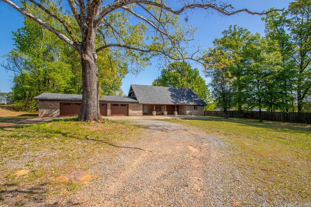 MEADOWLAKE - Residential