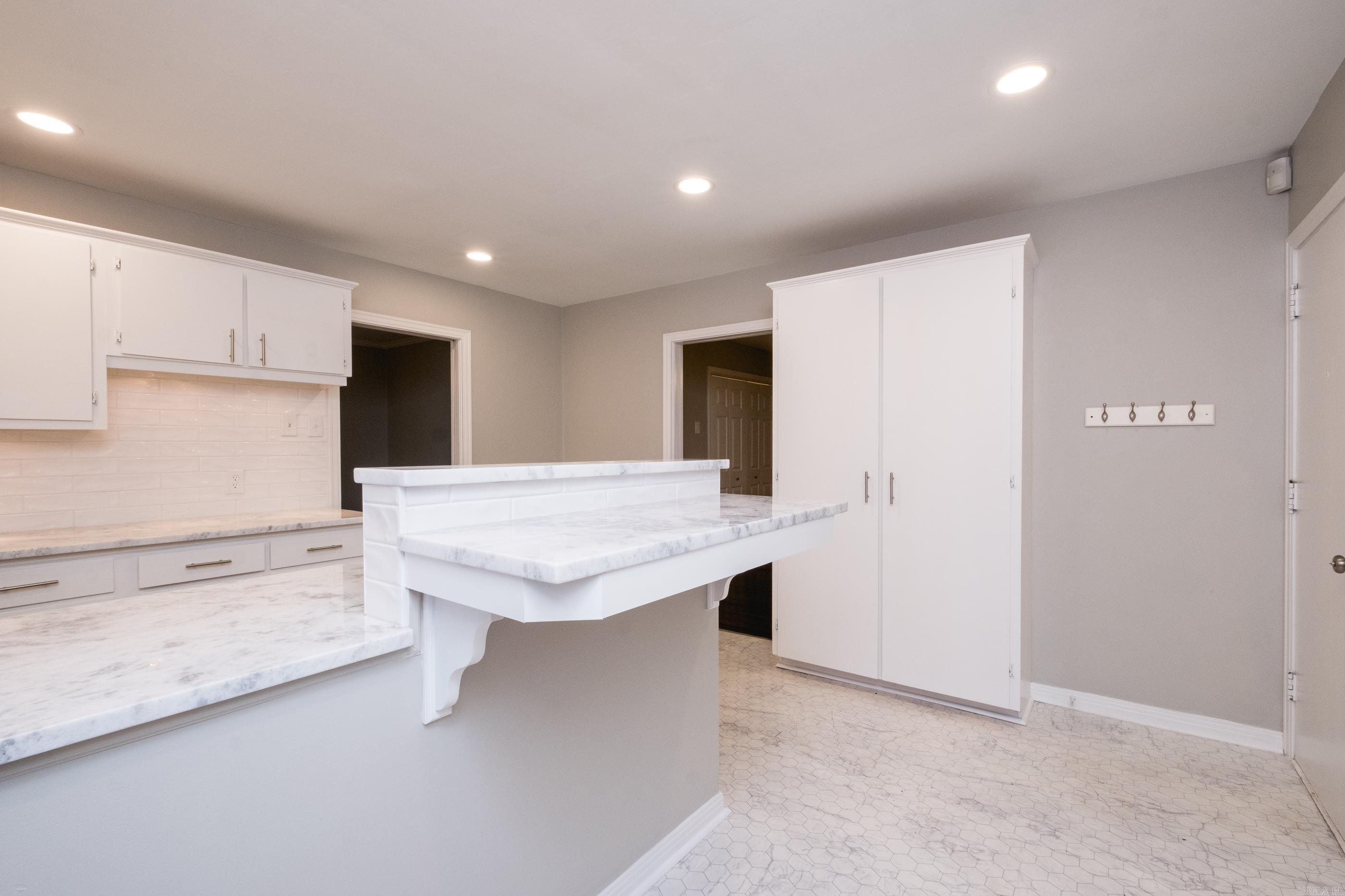 Hillcrest #1 - Residential