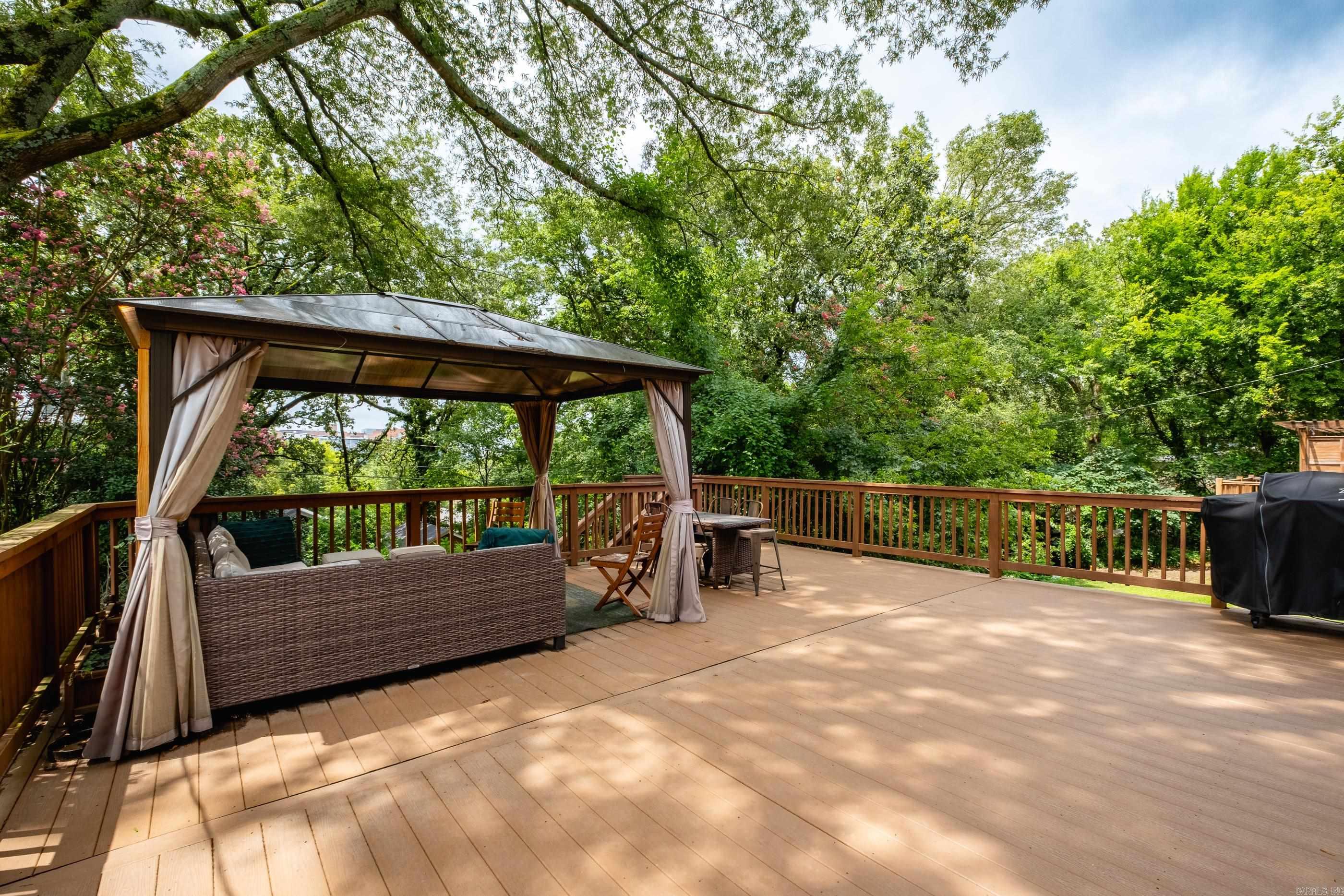 PINEHURST - Residential