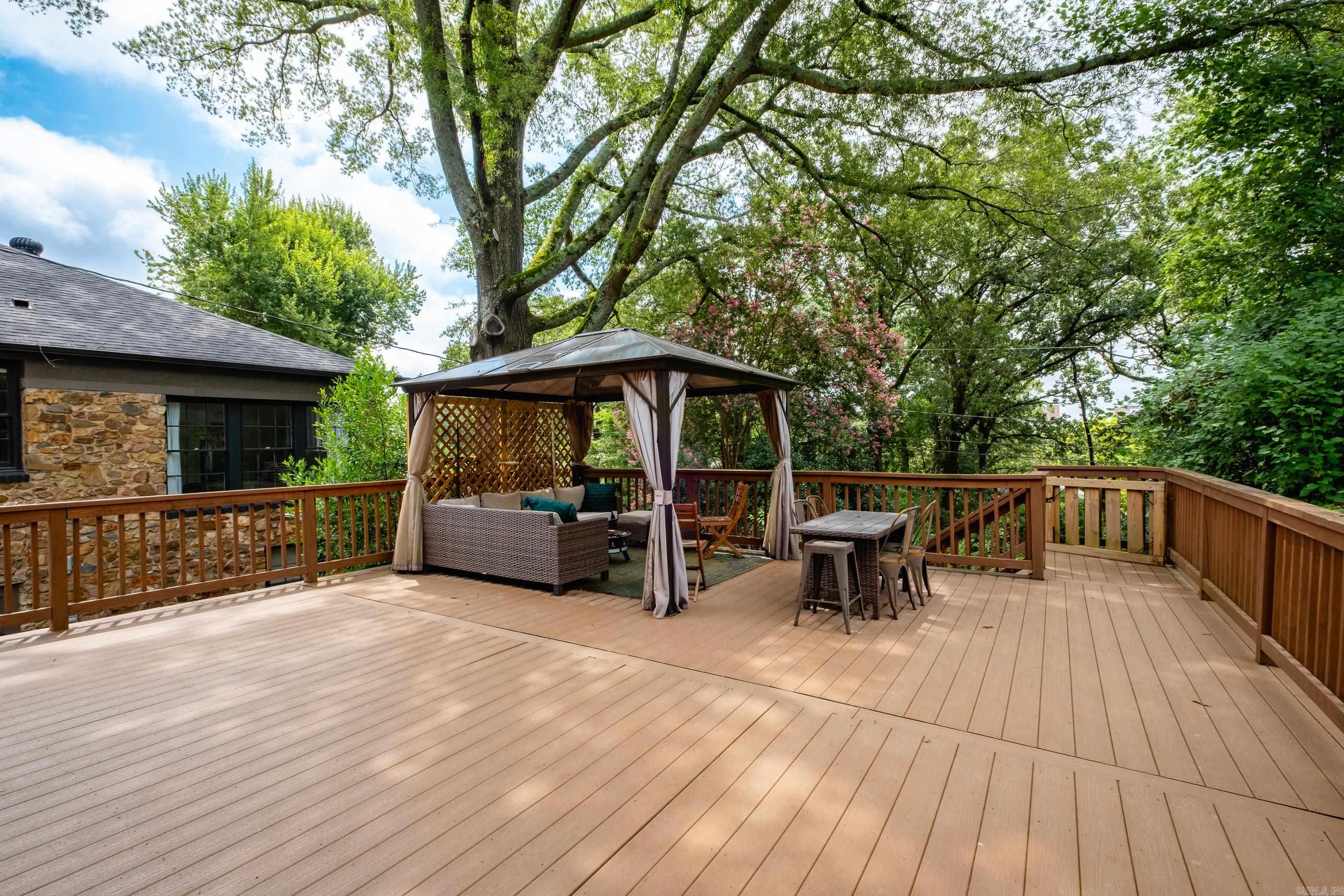 PINEHURST - Residential