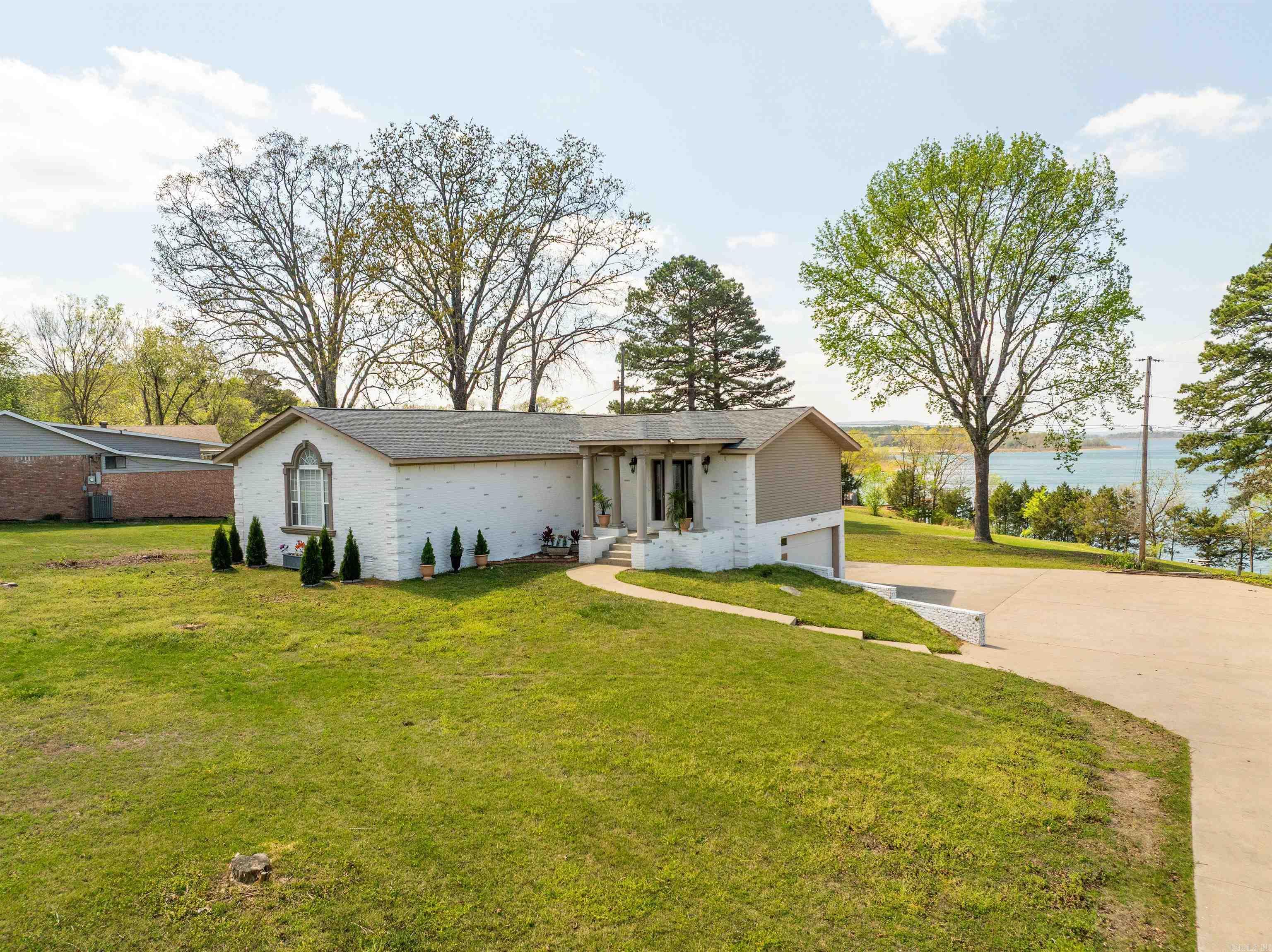 Naple Heights - Residential