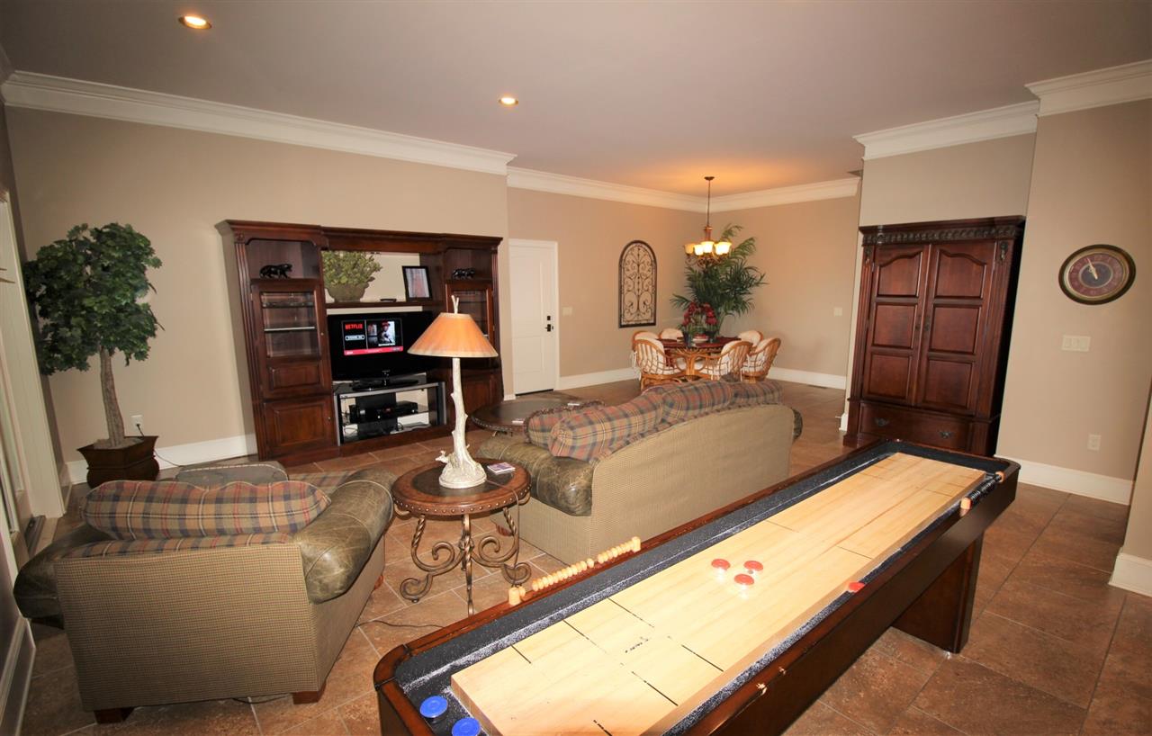 Diamond Bluff Lakefront - Residential