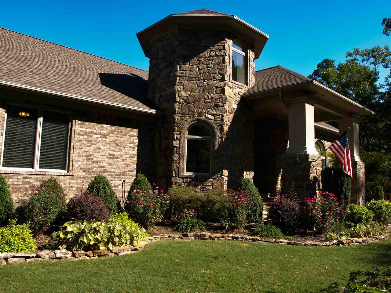 Diamond Bluff Lakefront - Residential
