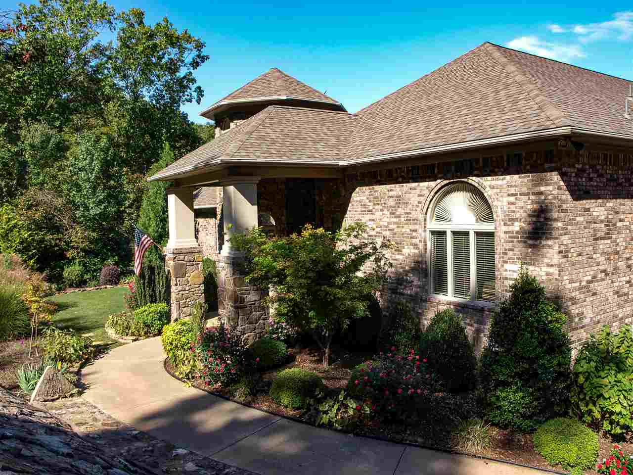 Diamond Bluff Lakefront - Residential