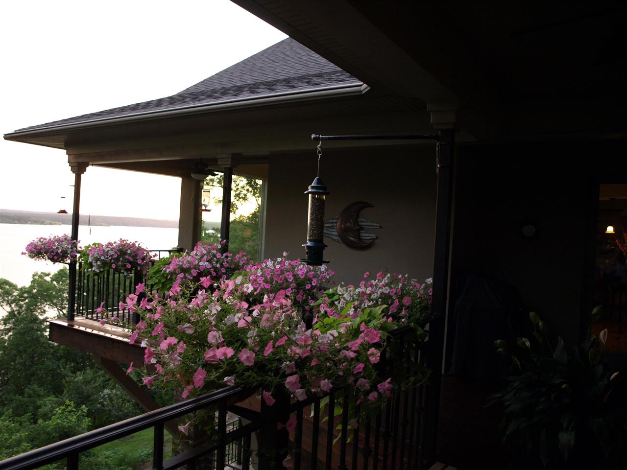 Diamond Bluff Lakefront - Residential