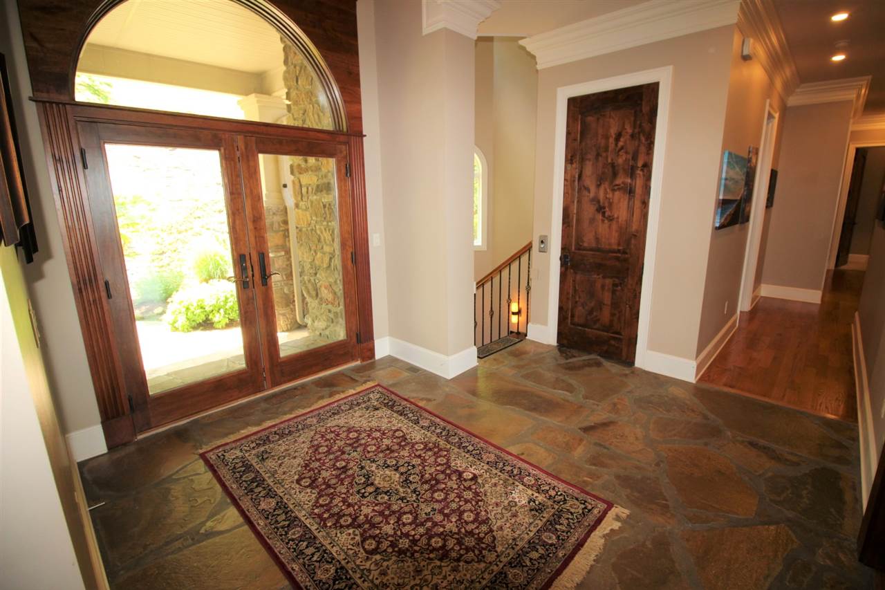 Diamond Bluff Lakefront - Residential