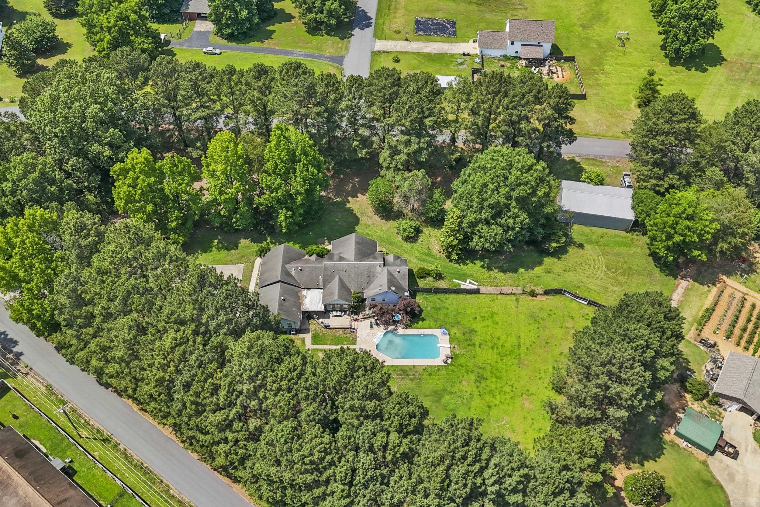 WHIPPOORWILL COVE - Residential