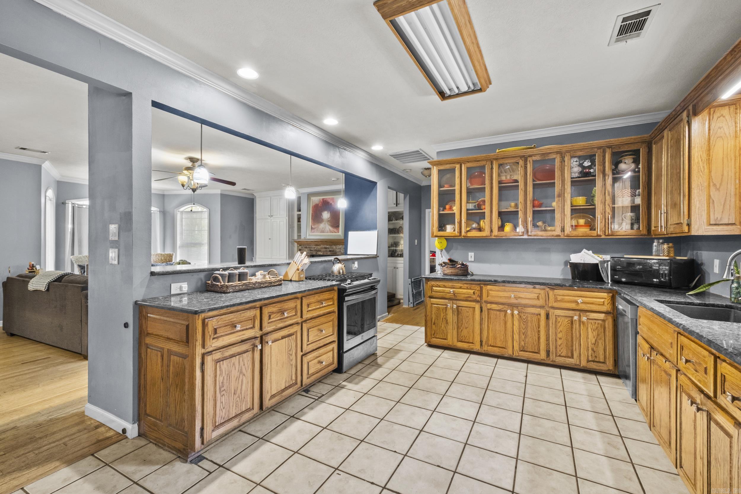 WHIPPOORWILL COVE - Residential