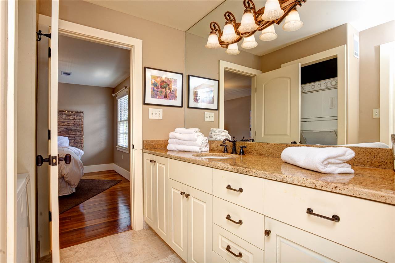 Country Club Heights - Residential