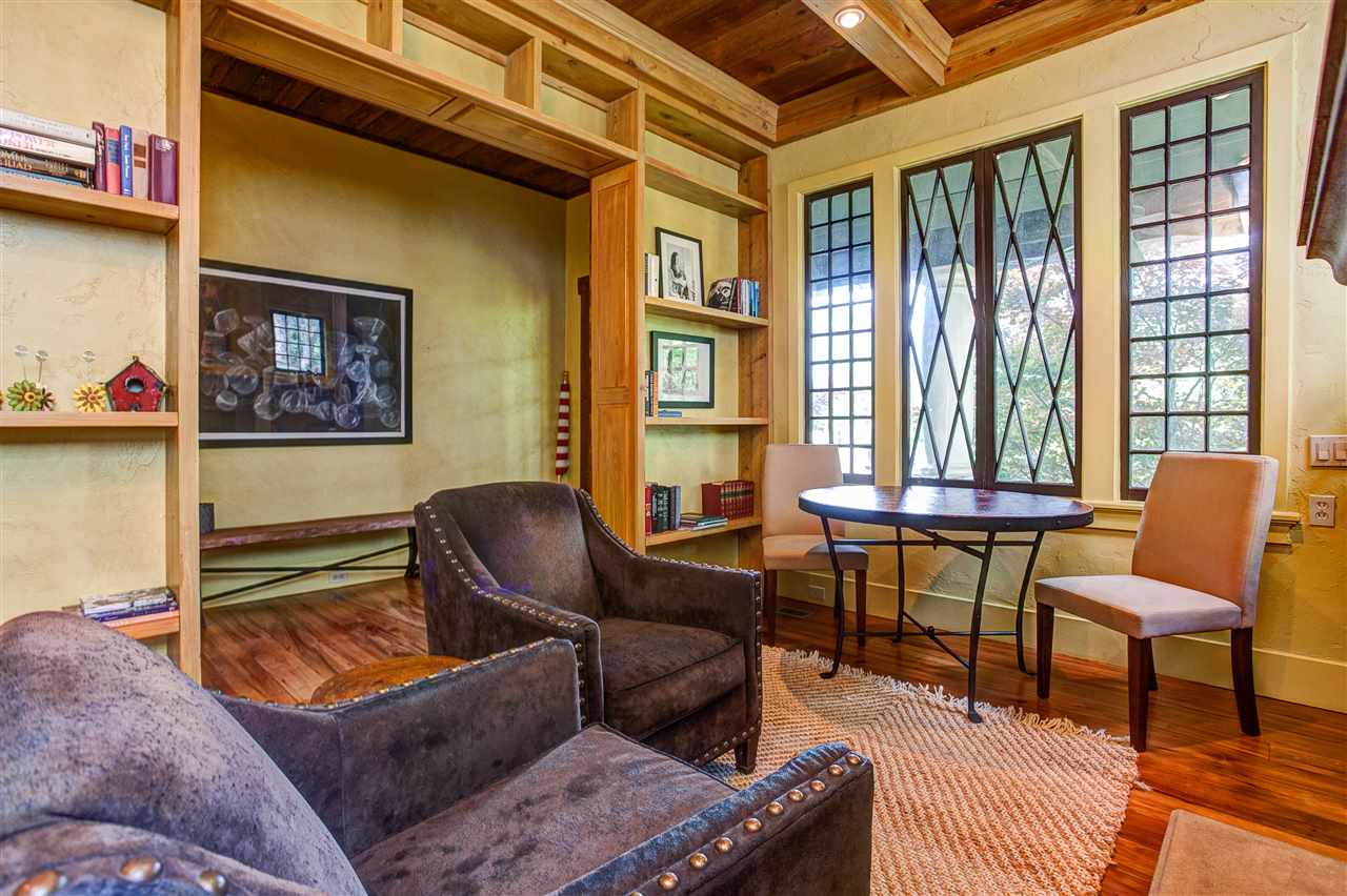 Country Club Heights - Residential