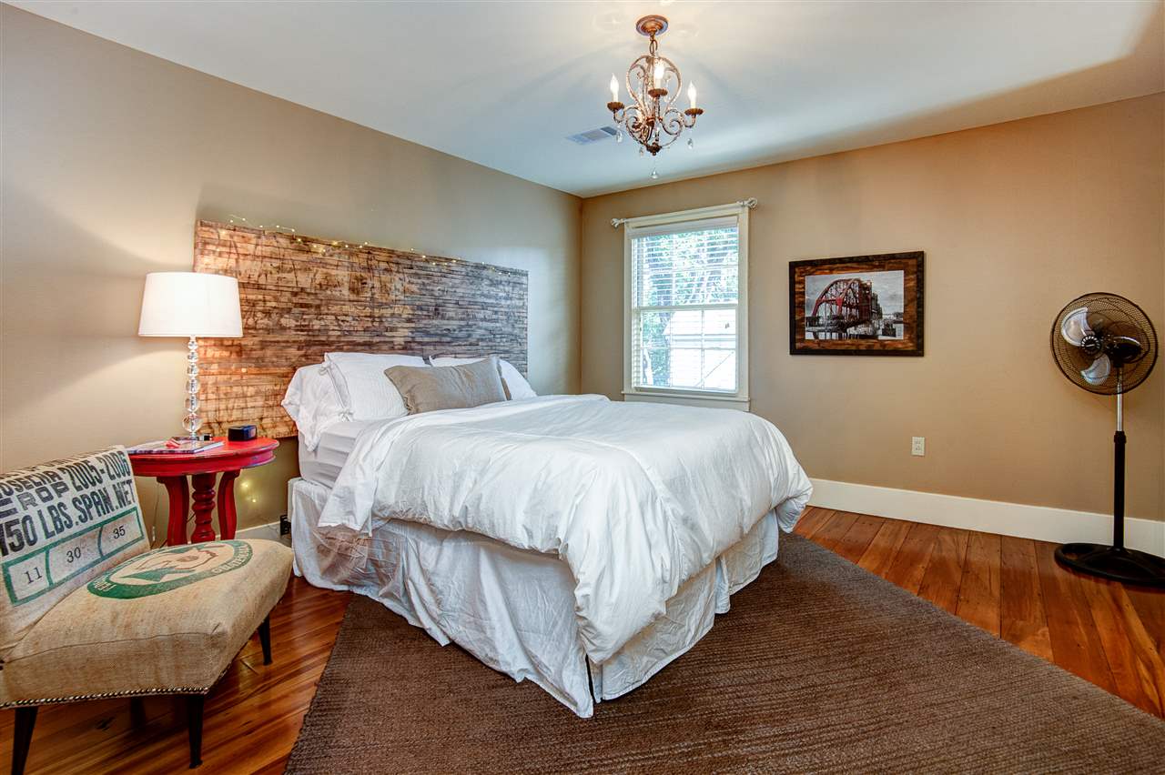 Country Club Heights - Residential