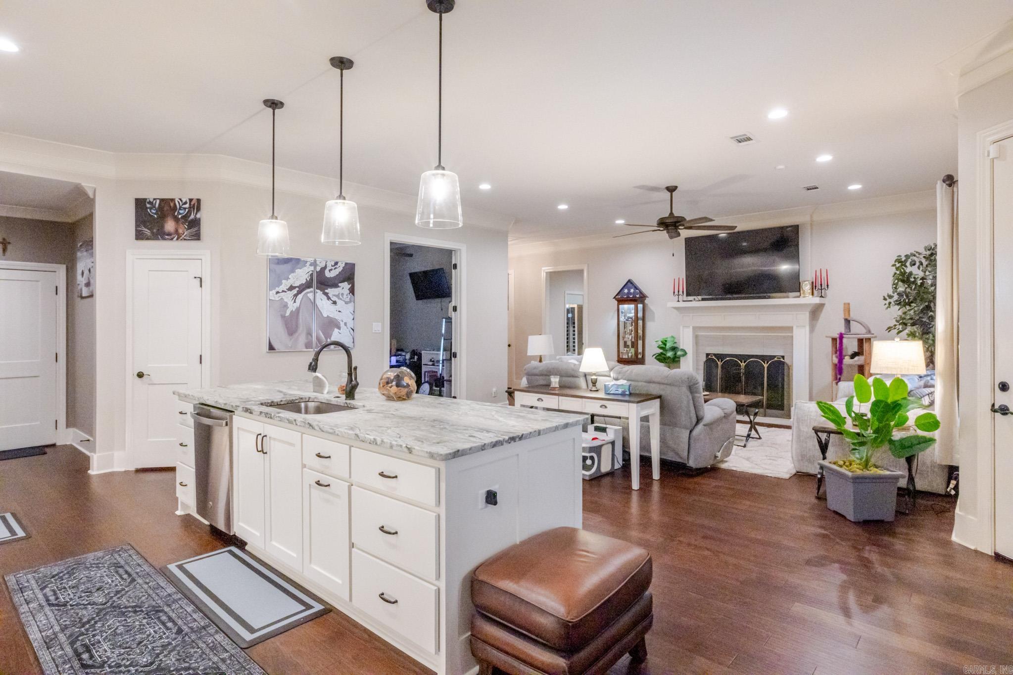 MILLERS GLENN - Residential