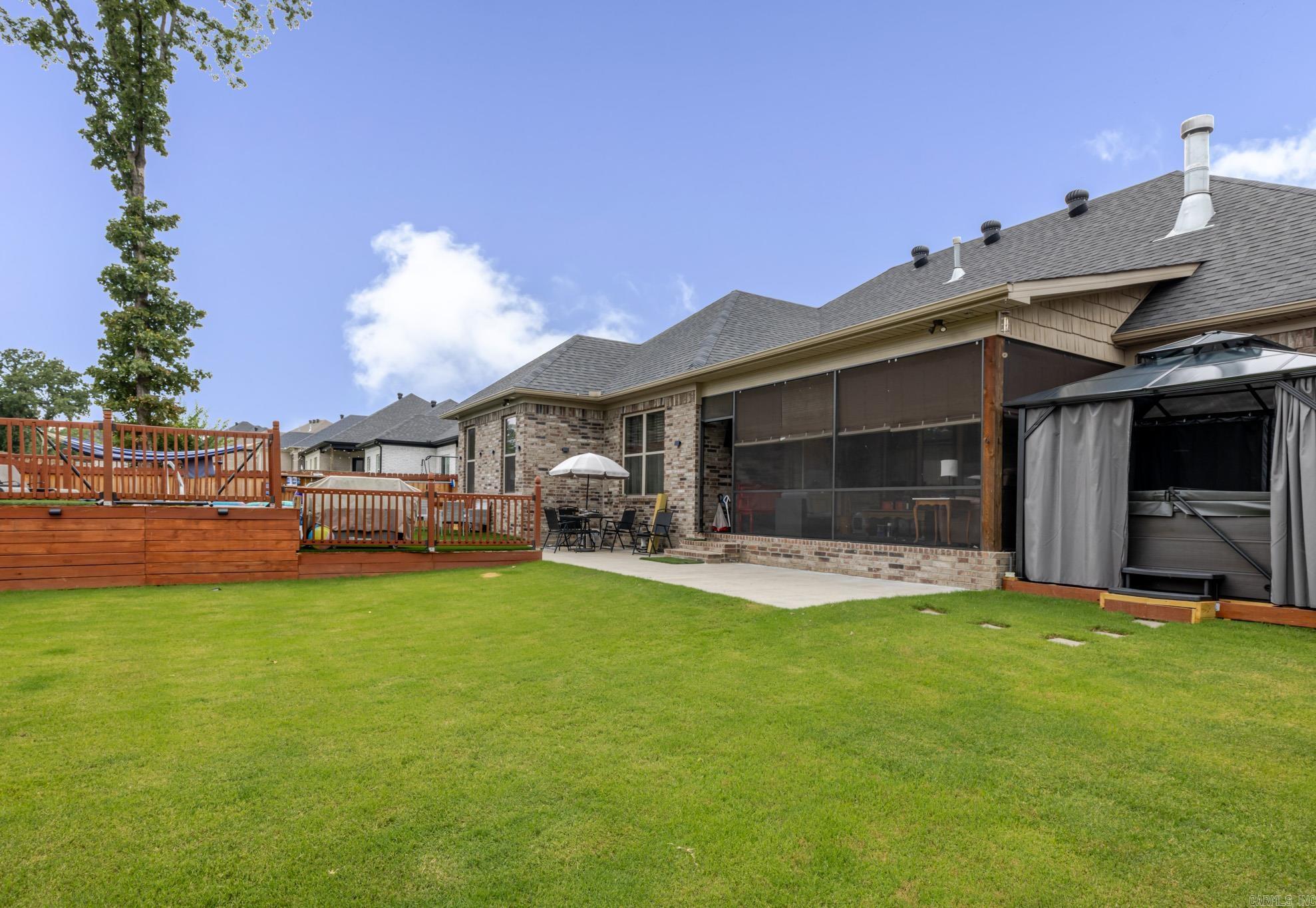 MILLERS GLENN - Residential