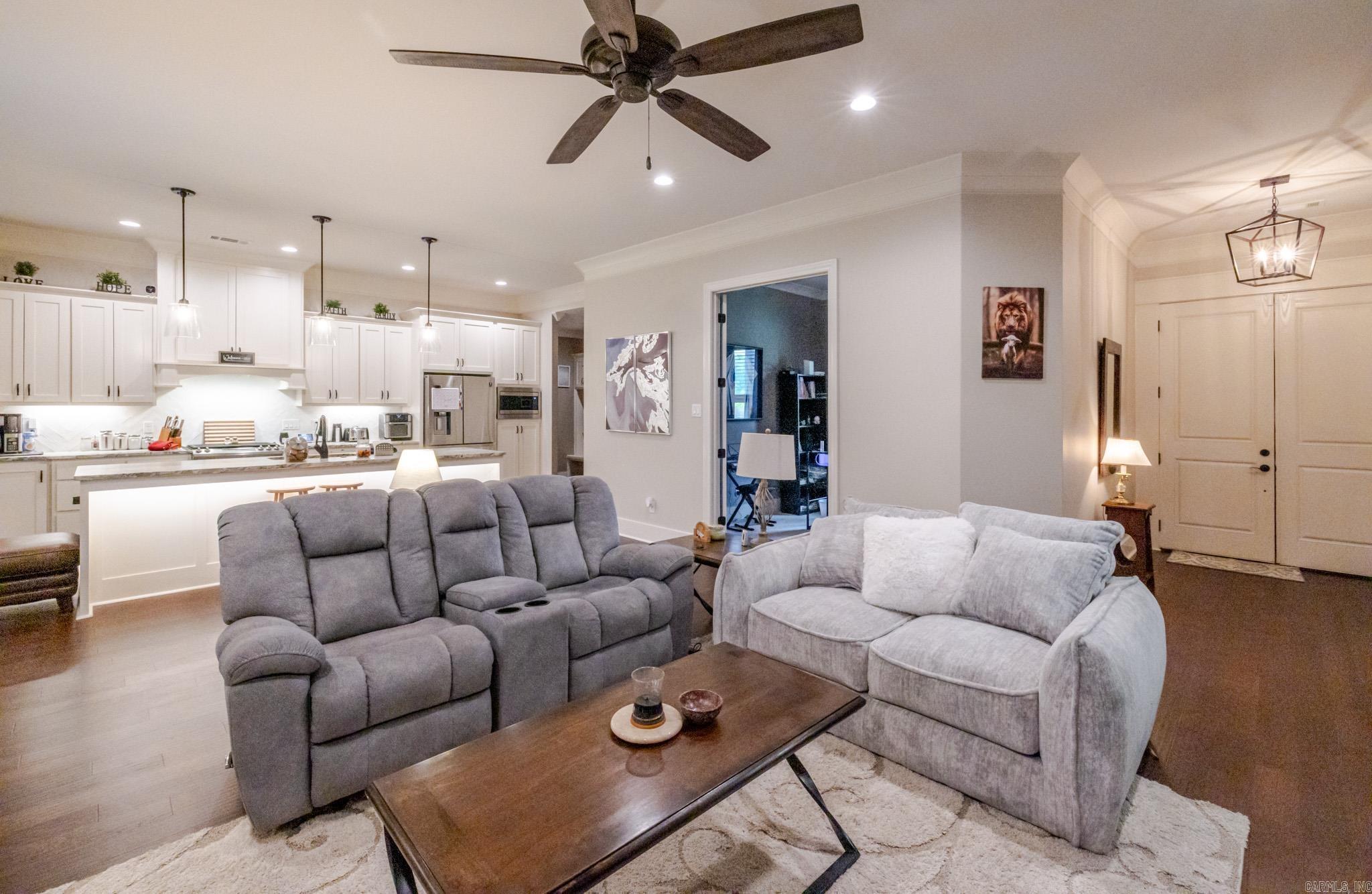 MILLERS GLENN - Residential