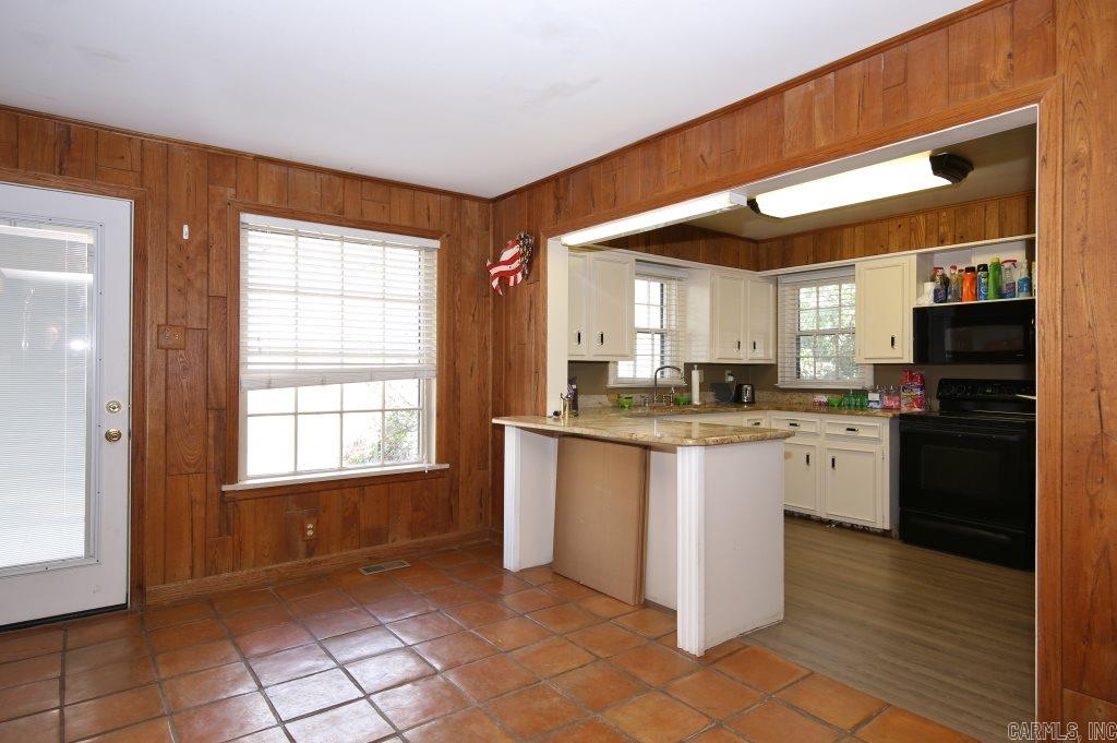 Lincoln Park - Residential