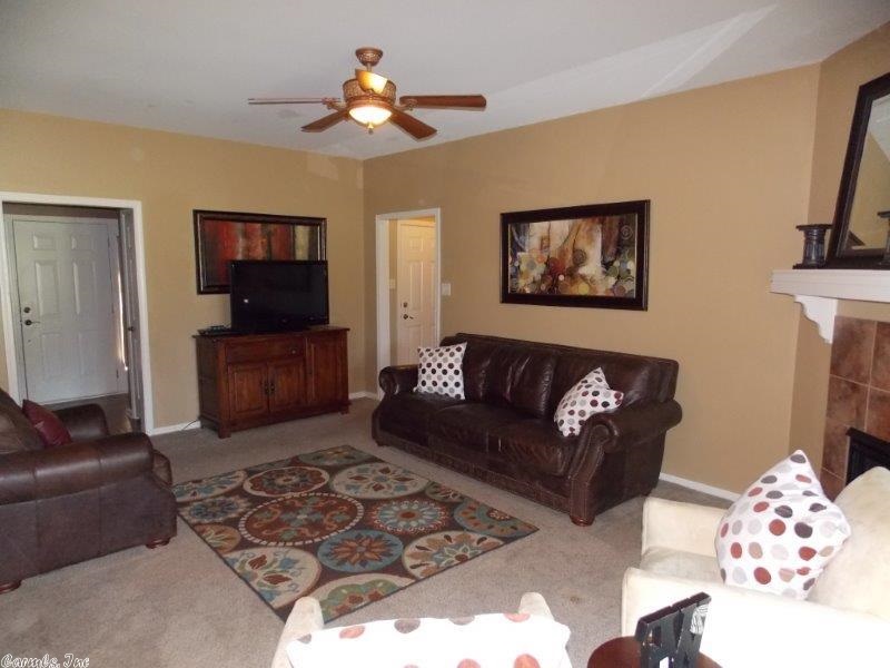 MEADOWLAKE - Residential