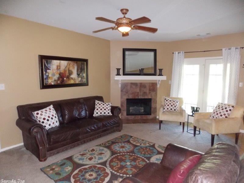 MEADOWLAKE - Residential