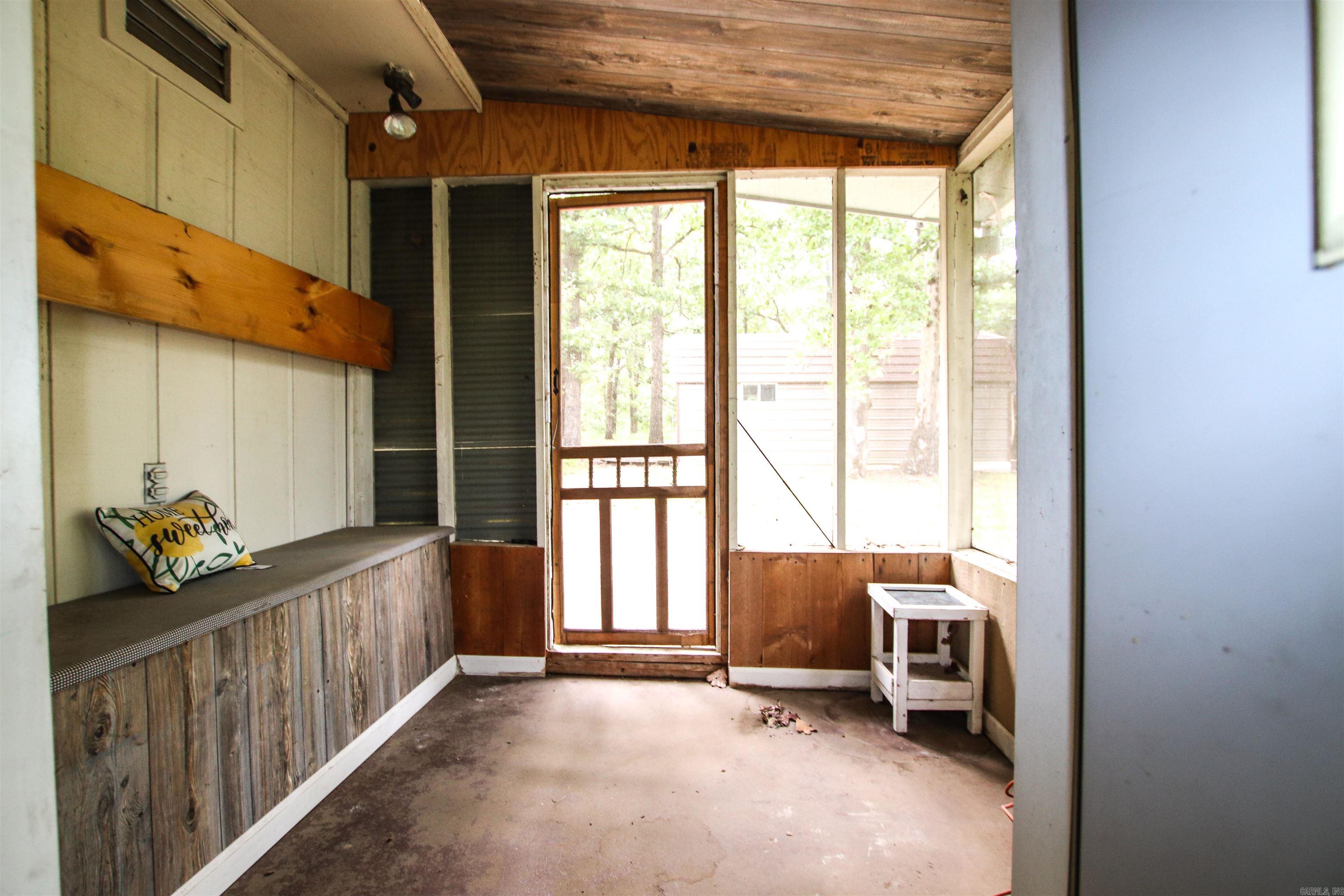 CROWN ADDITION - Residential