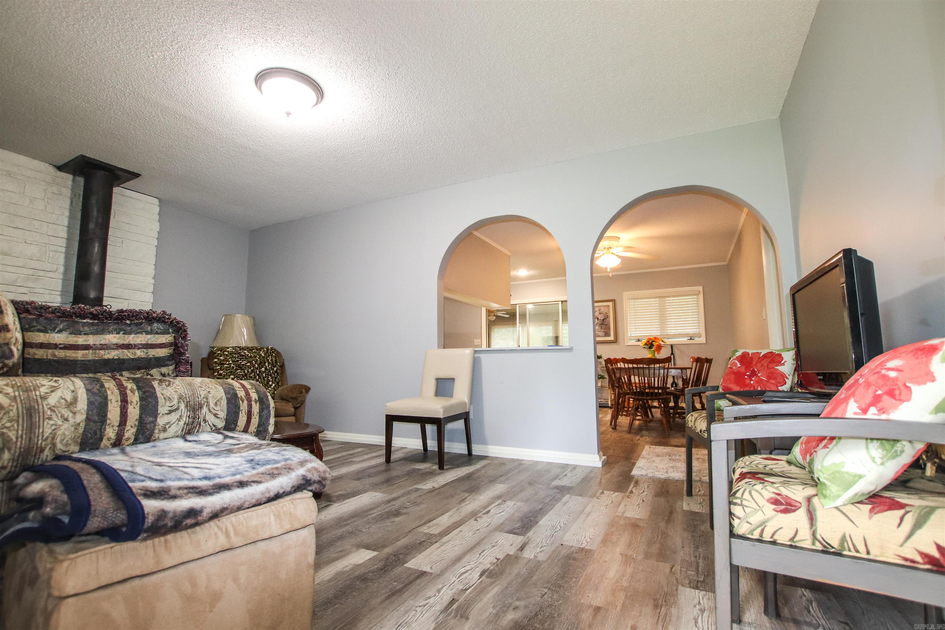 CROWN ADDITION - Residential