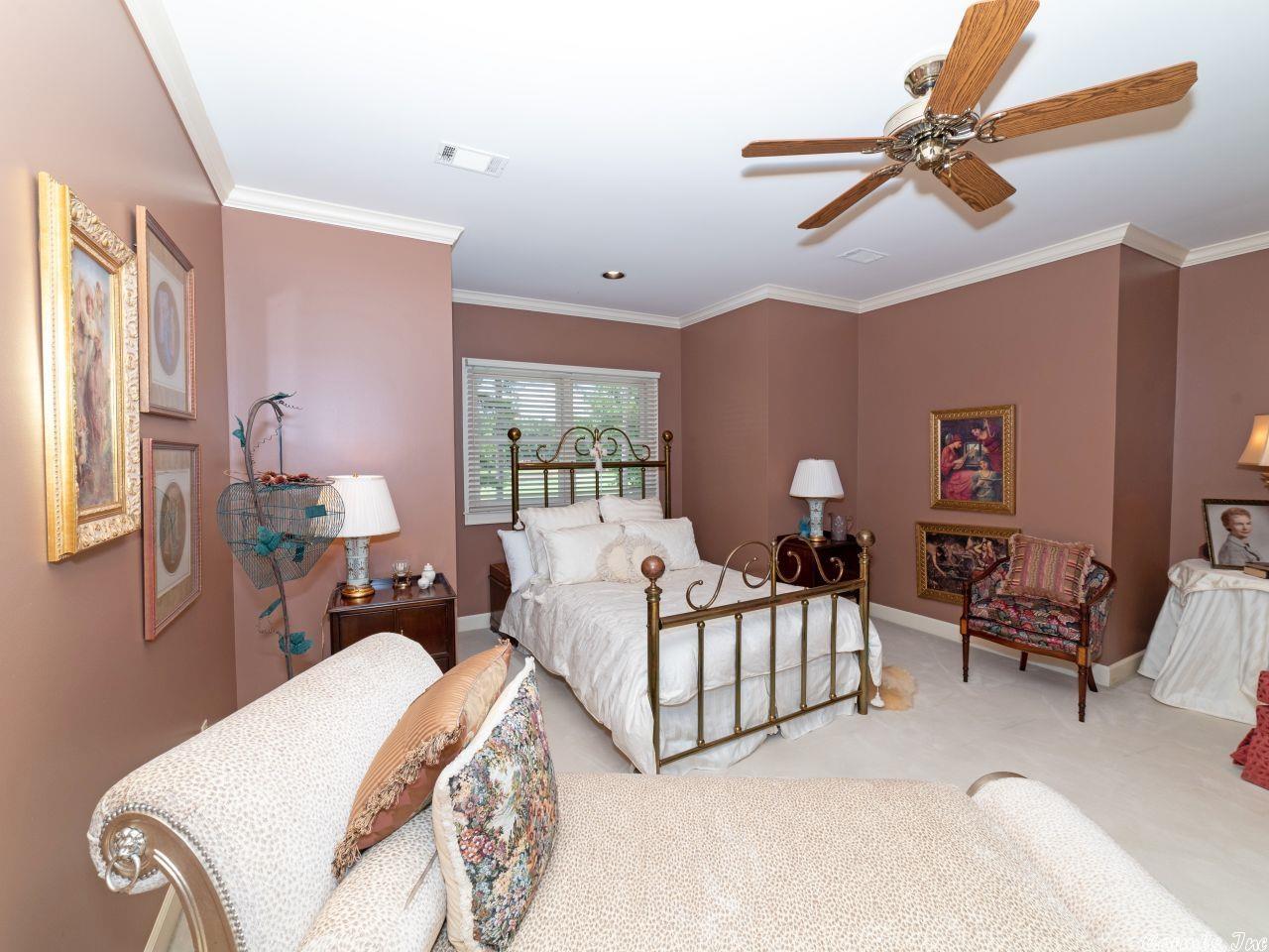CHENAL VALLEY CHENAL CIRCLE - Residential