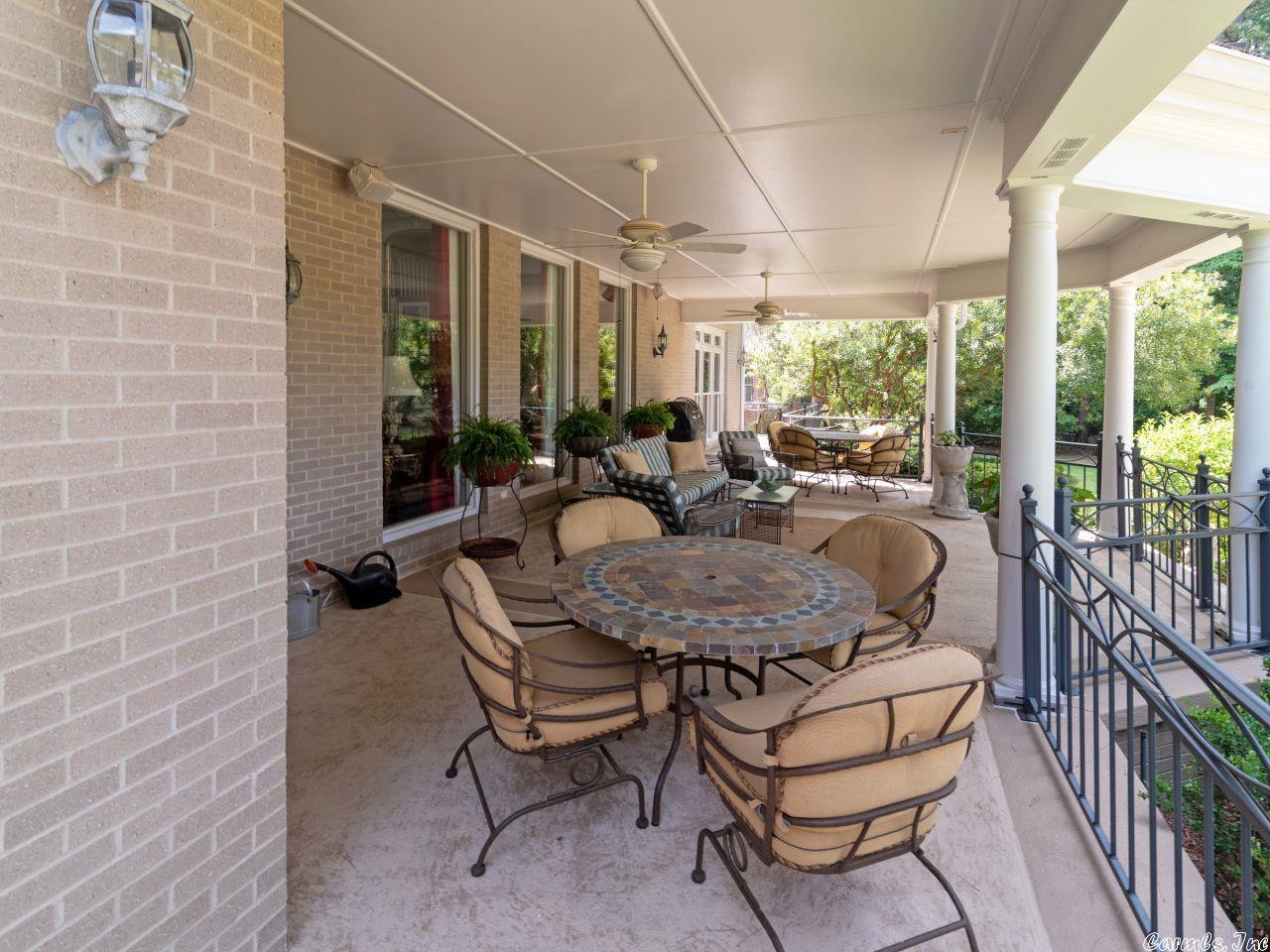 CHENAL VALLEY CHENAL CIRCLE - Residential