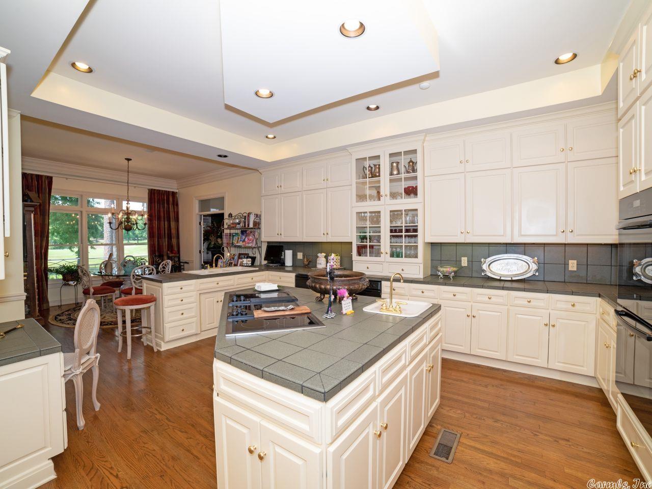 CHENAL VALLEY CHENAL CIRCLE - Residential