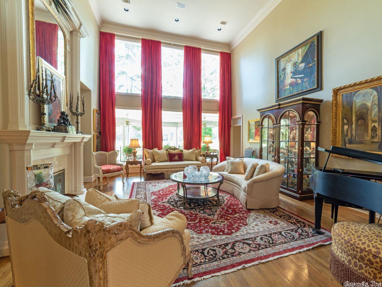 CHENAL VALLEY CHENAL CIRCLE - Residential