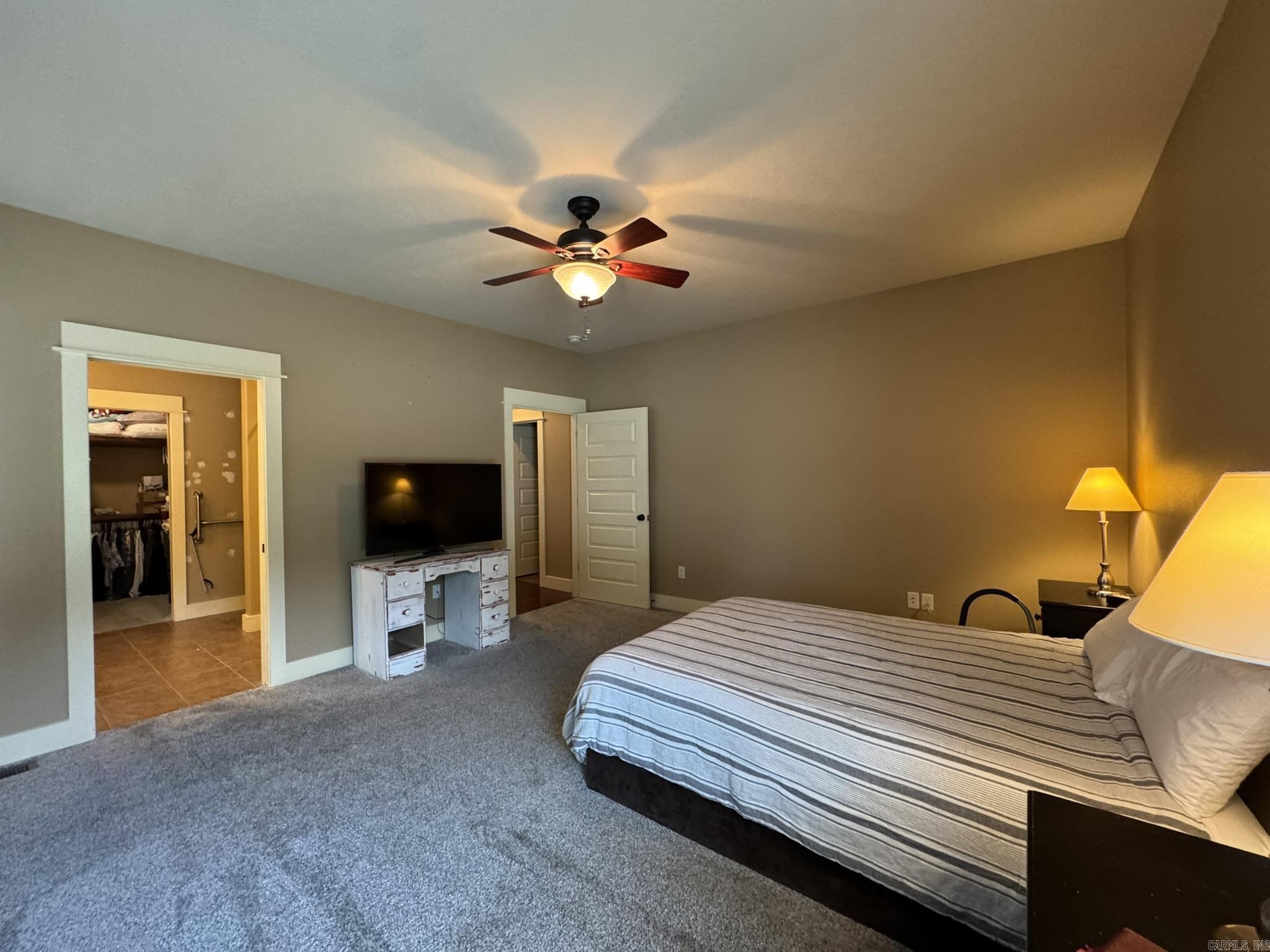 COBBLESTONE RIDGE - Residential