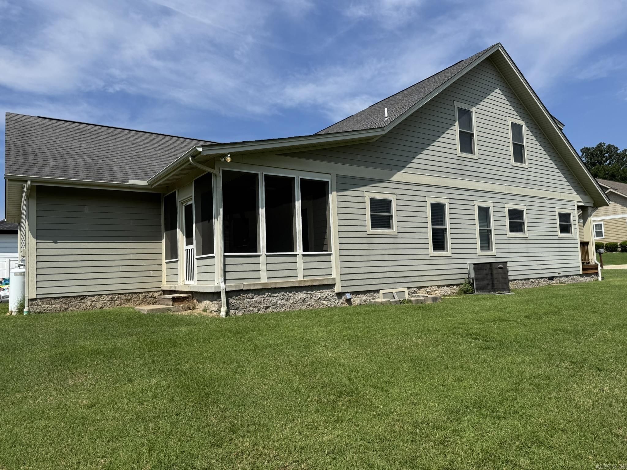 COBBLESTONE RIDGE - Residential