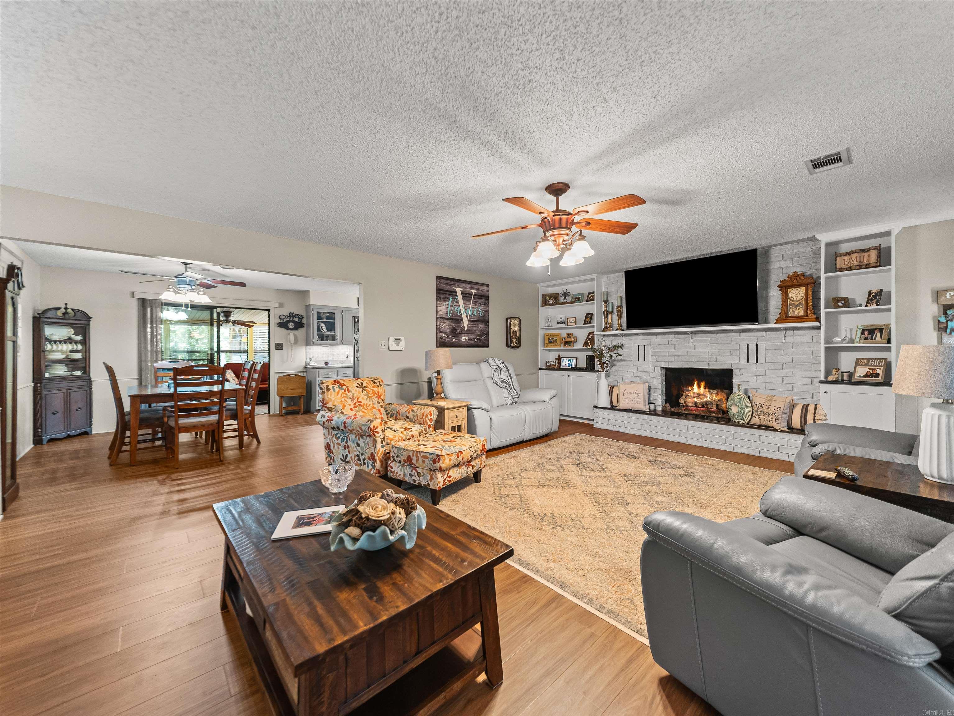 Lake Hamilton Outside - Residential