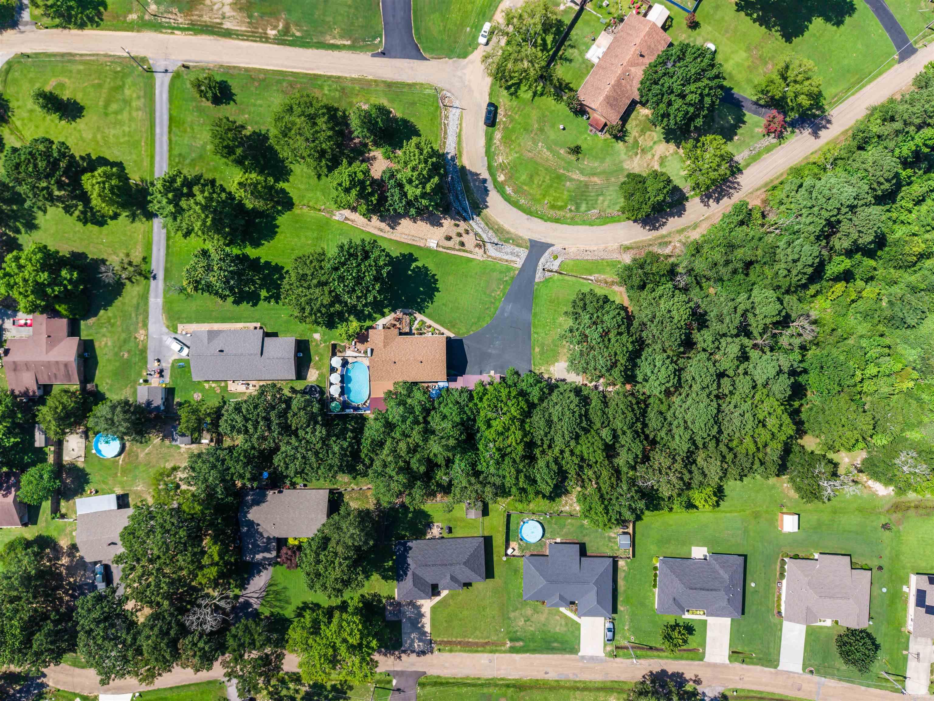 Lake Hamilton Outside - Residential