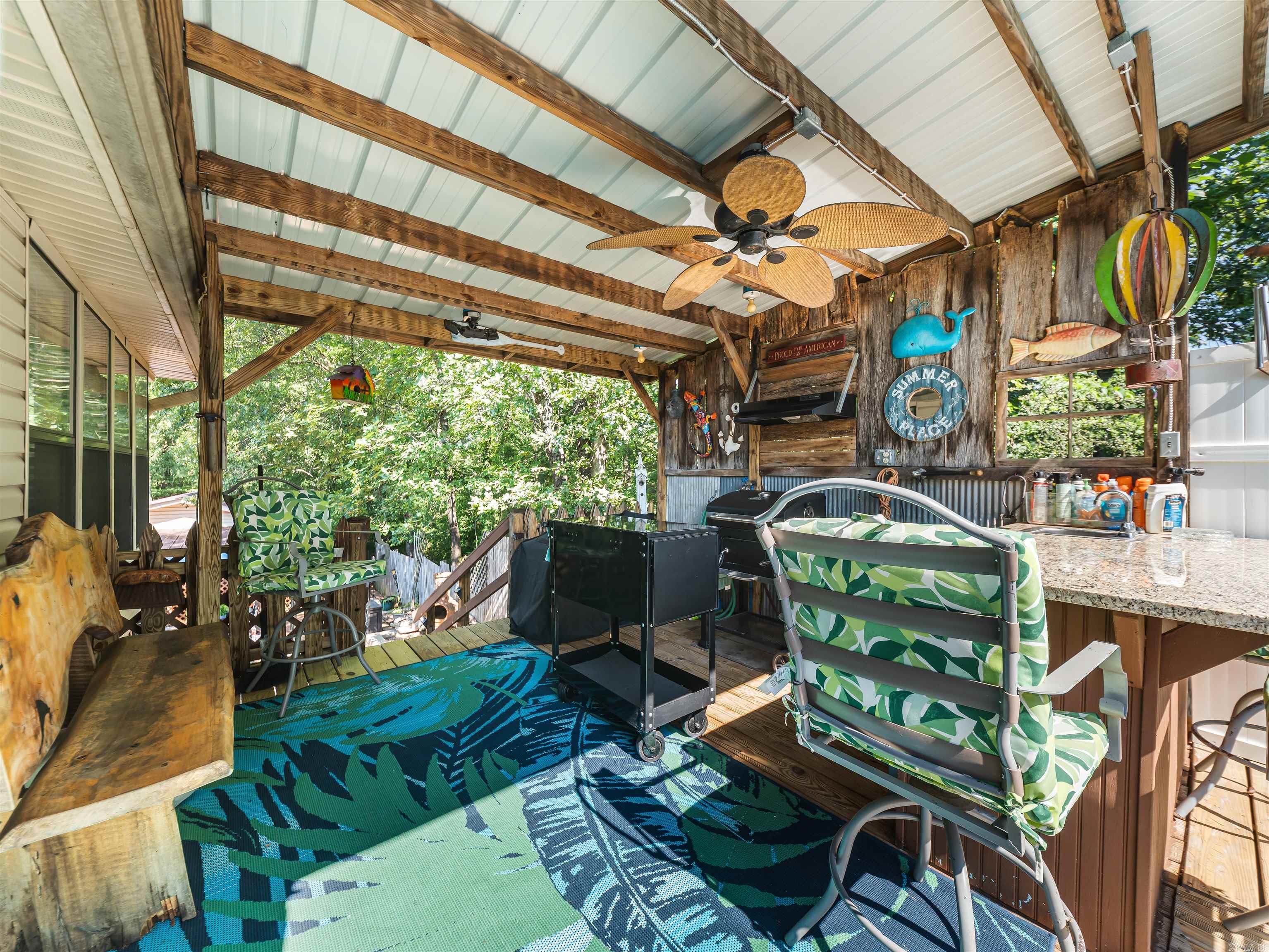 Lake Hamilton Outside - Residential