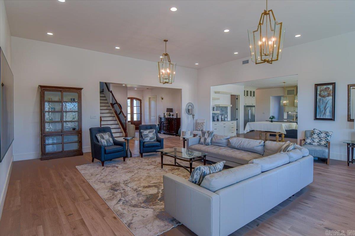 WESTCLIFFE - Residential