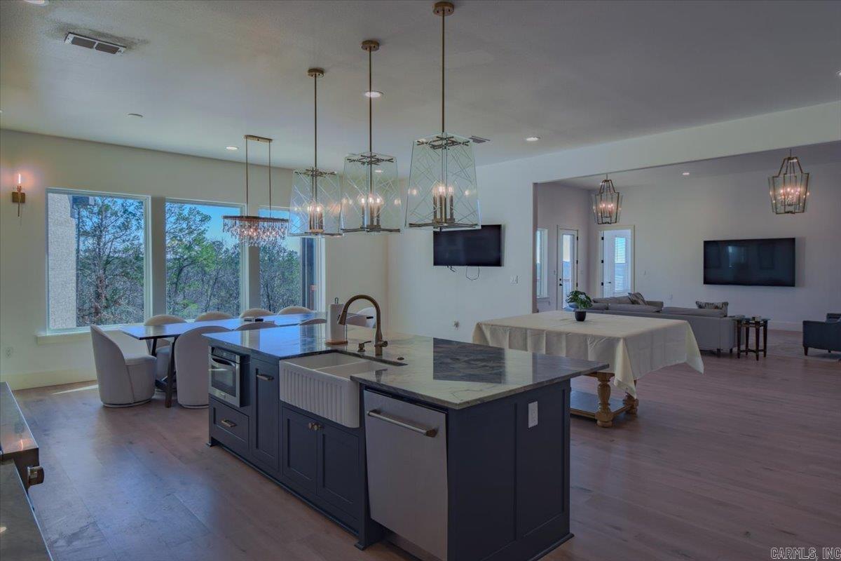 WESTCLIFFE - Residential