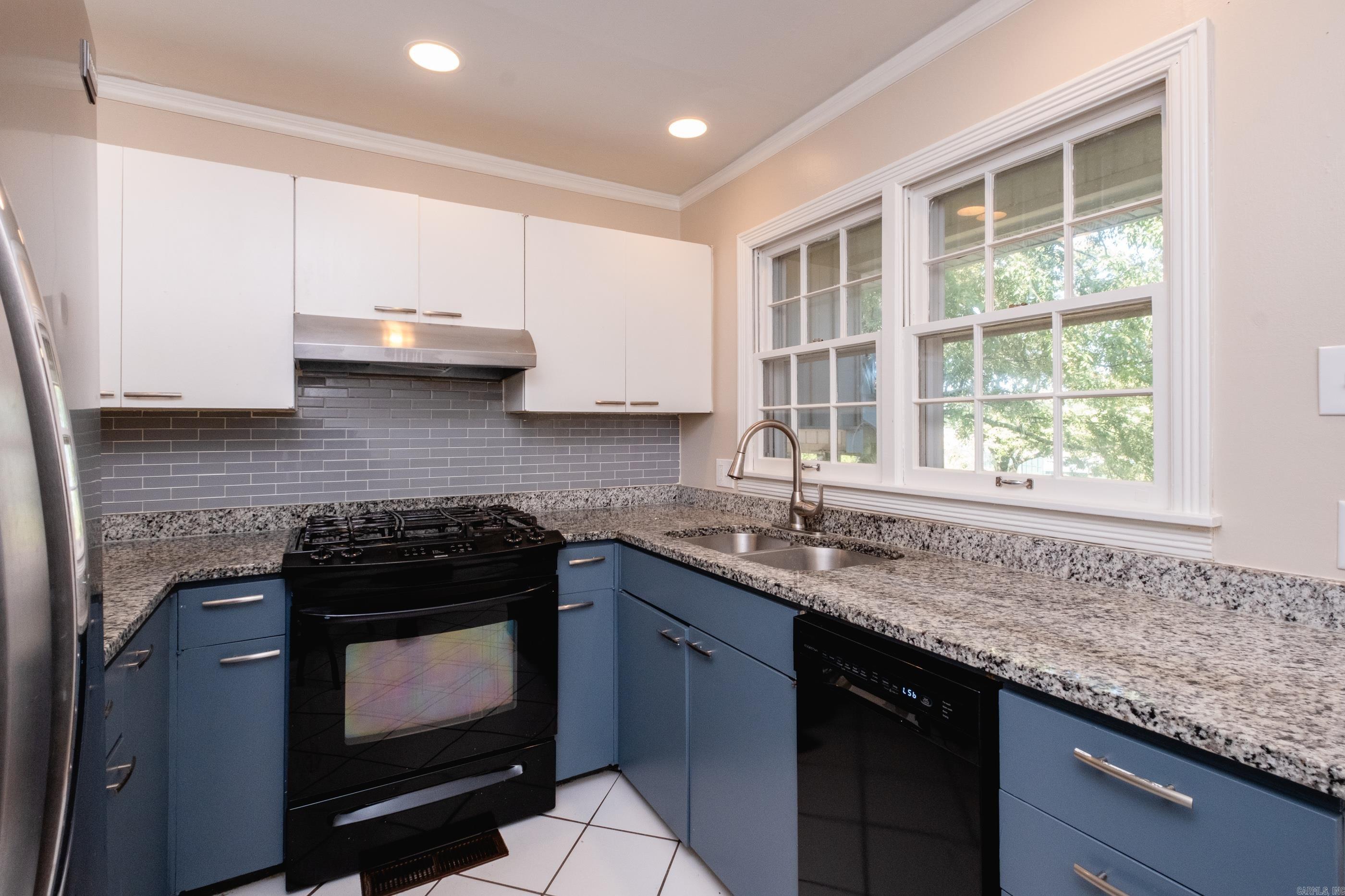 COOLWOOD - Residential